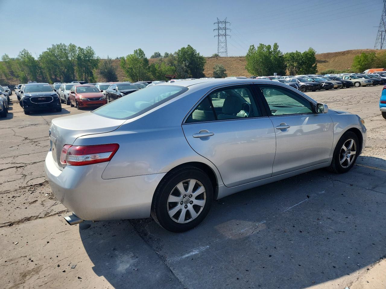 2010 Toyota Camry Le V6 Silver vin: 4T1BK3EK4AU099491