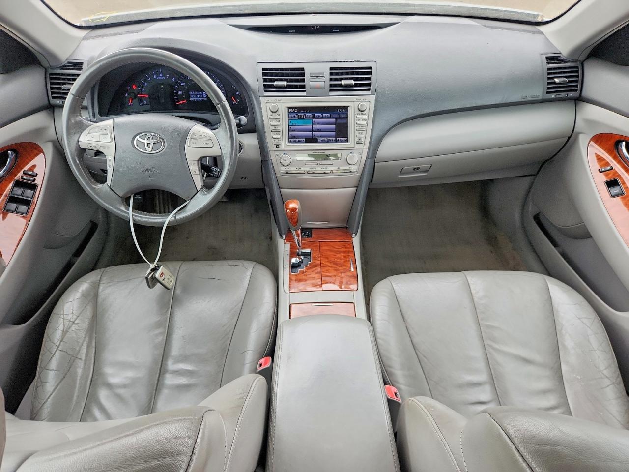2010 Toyota Camry Xle V6 Серебряный vin: 4T1BK3EK4AU102597