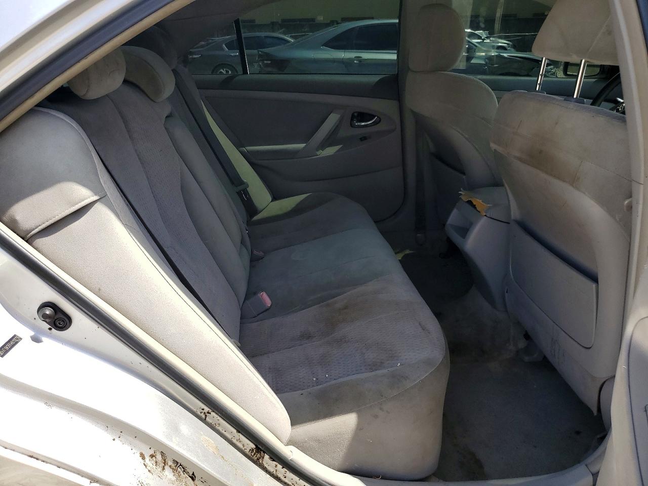 2010 Toyota Camry Le V6 Silver vin: 4T1BK3EK4AU108786