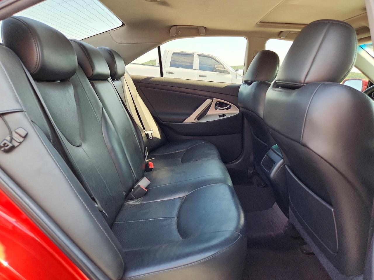 2011 Toyota Camry Se V6 Red vin: 4T1BK3EK4BU124892