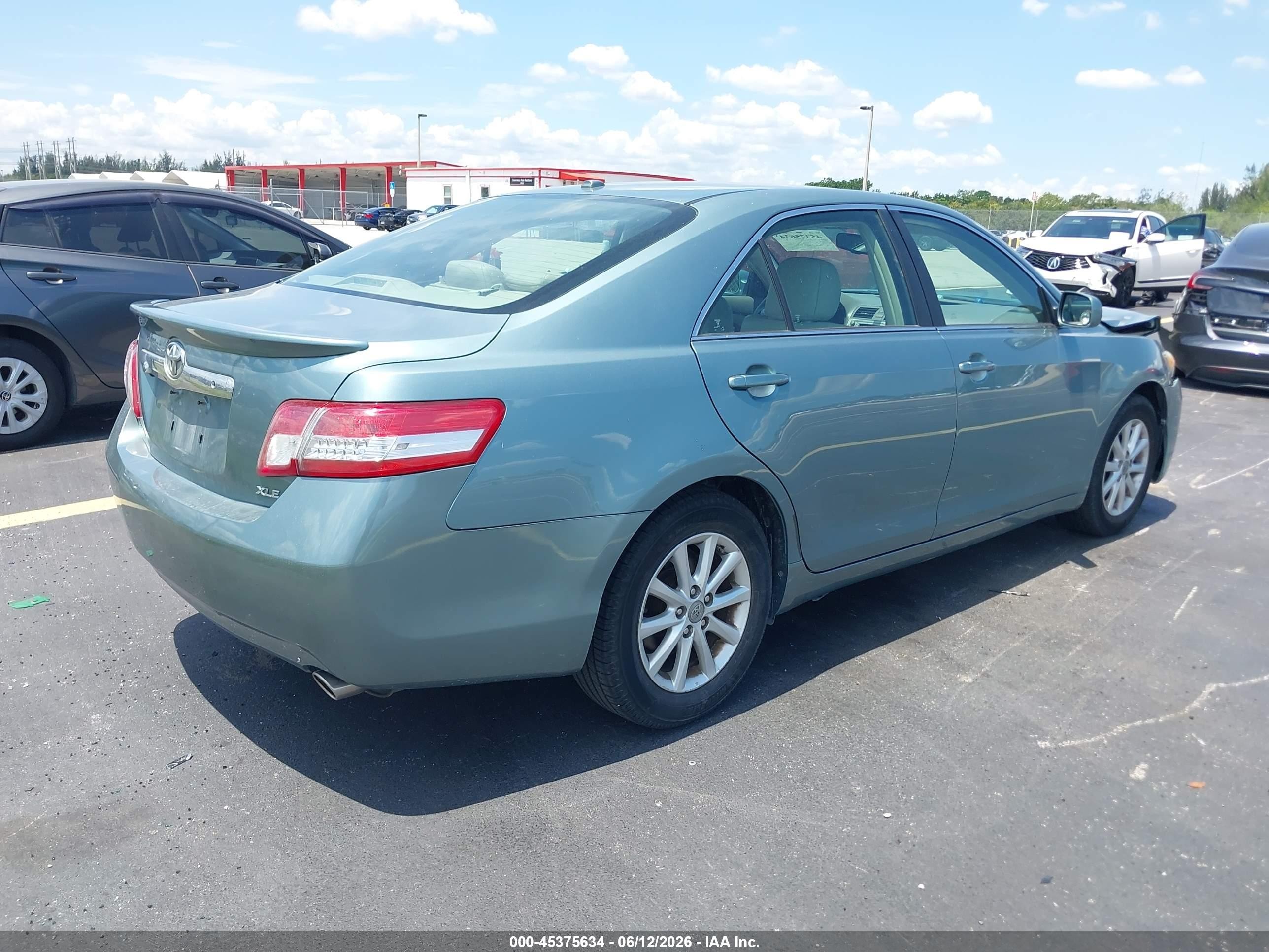 2010 Toyota Camry Xle V6 Green vin: 4T1BK3EK5AU607970