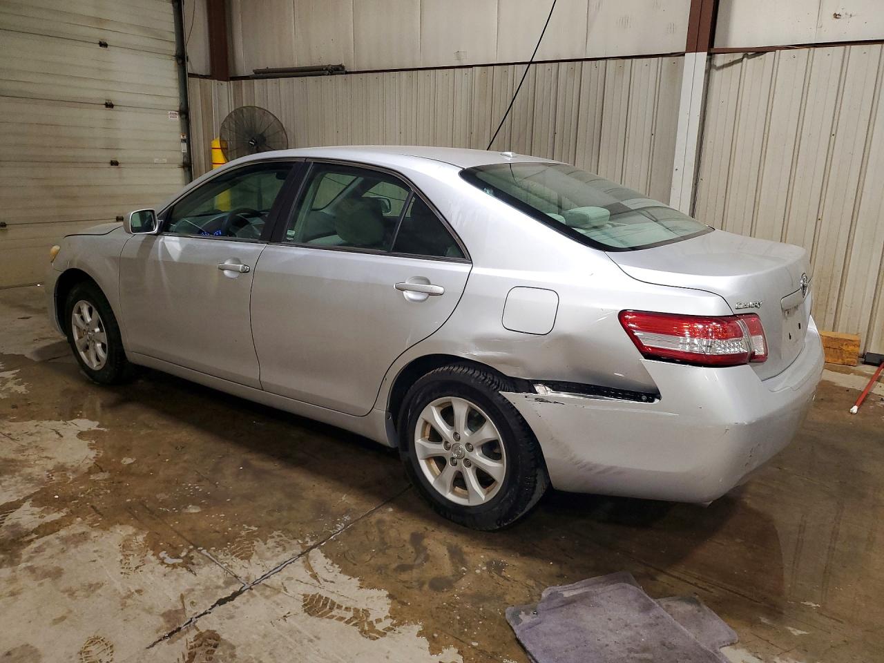 2011 Toyota Camry Le V6 Silver vin: 4T1BK3EK5BU117899