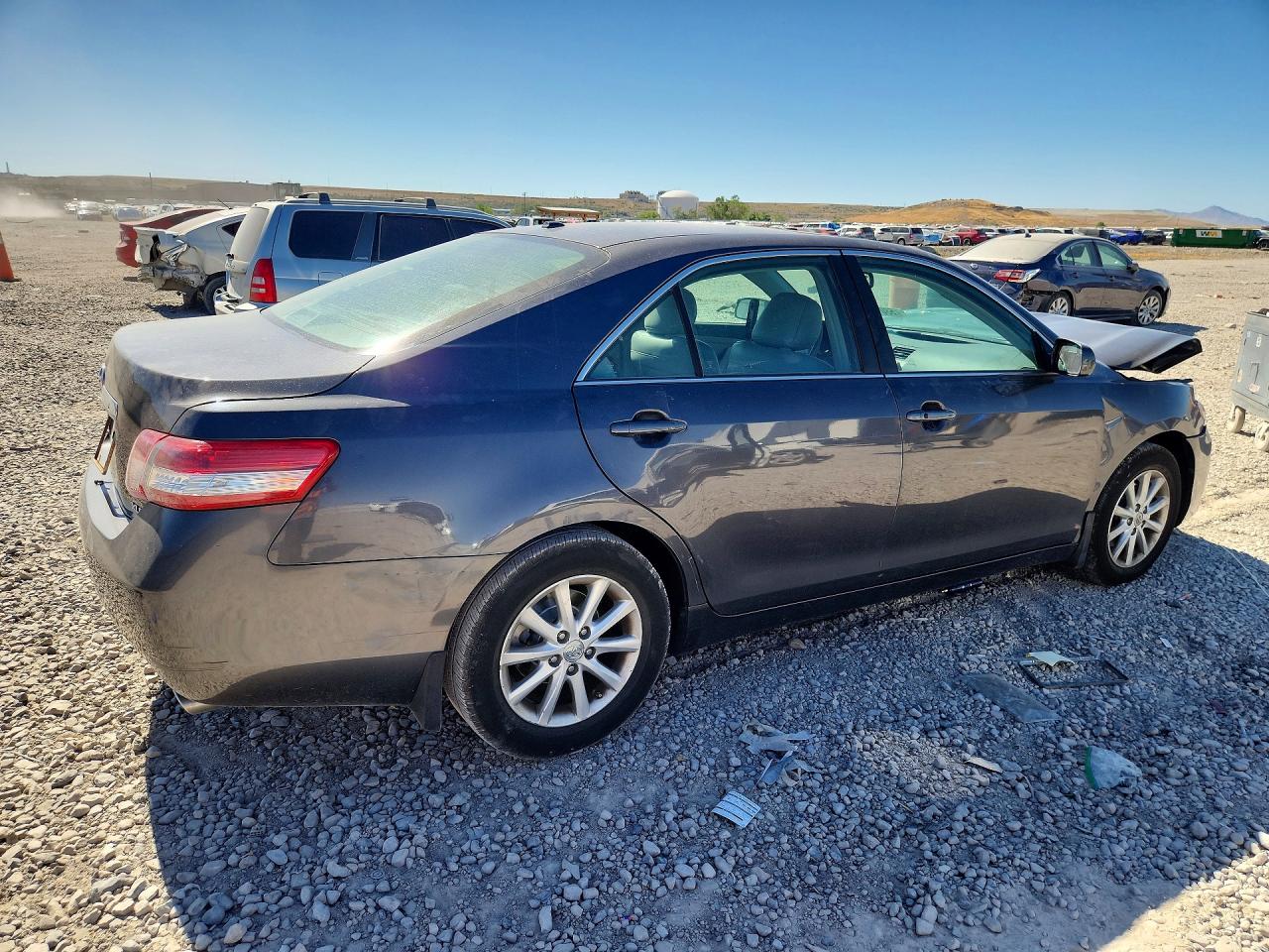 2011 Toyota Camry Xle V6 Gray vin: 4T1BK3EK5BU132161