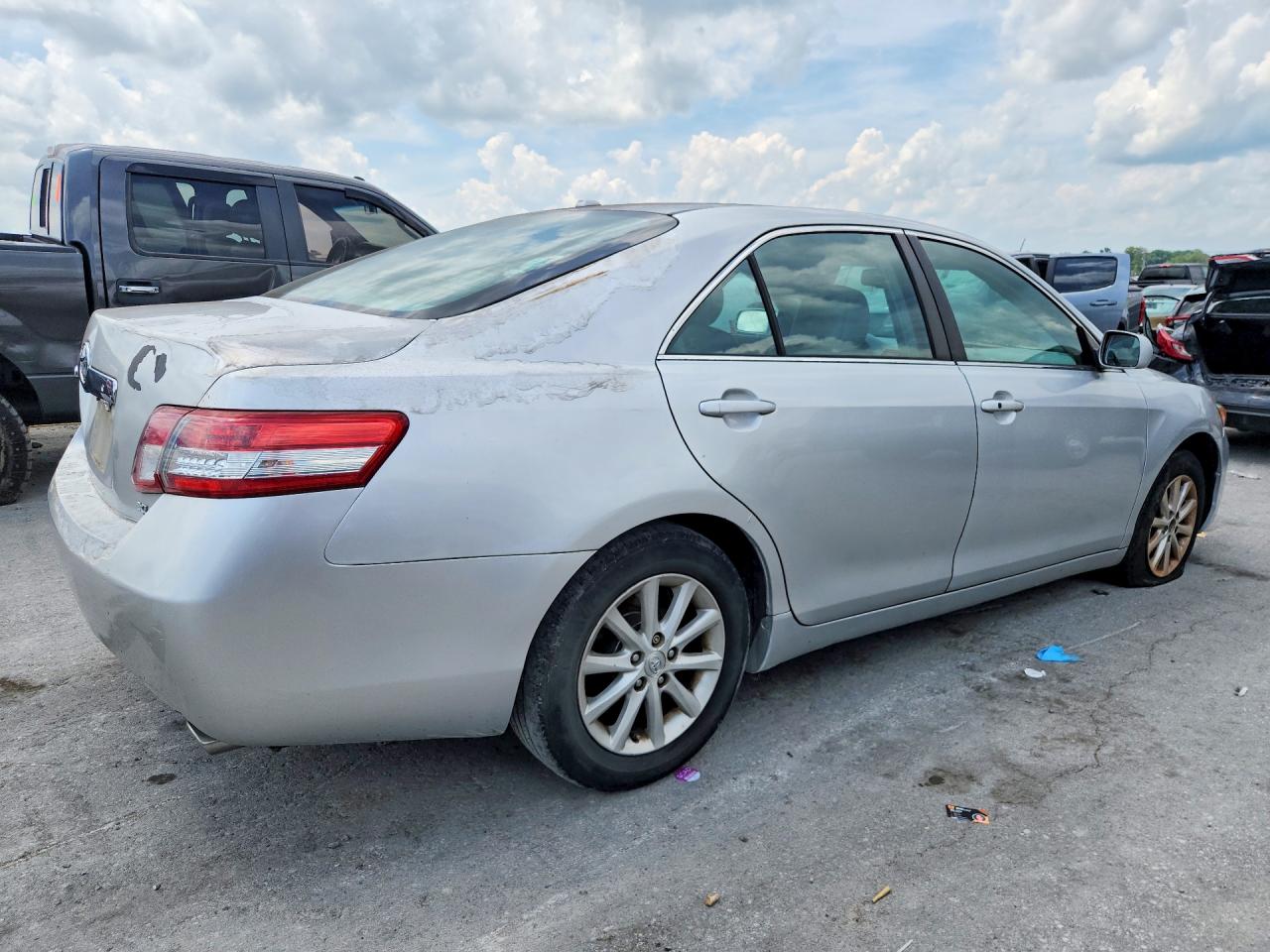 2011 Toyota Camry Xle V6 Silver vin: 4T1BK3EK6BU118124