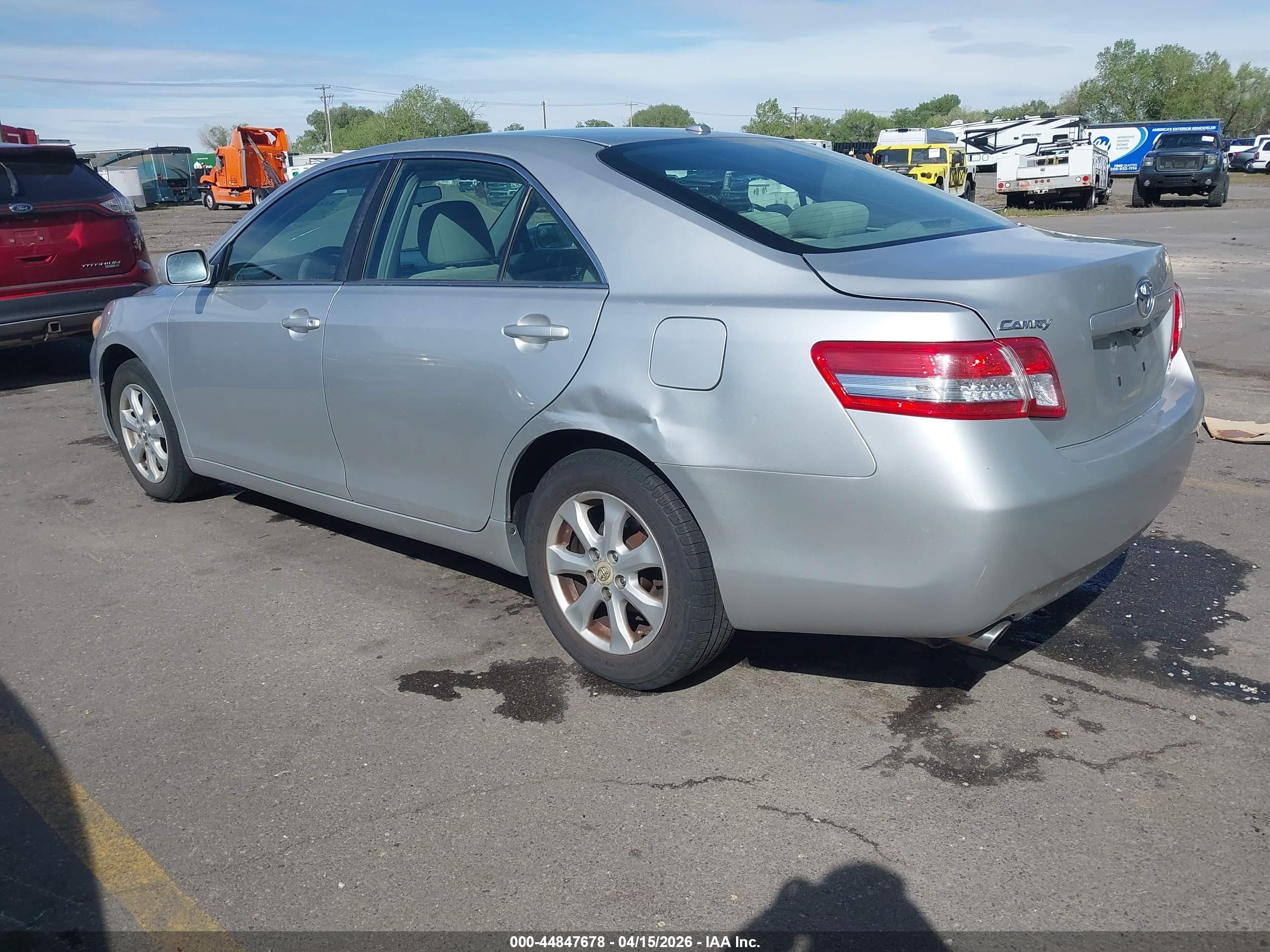 2011 Toyota Camry Le V6 Серебряный vin: 4T1BK3EK6BU125963
