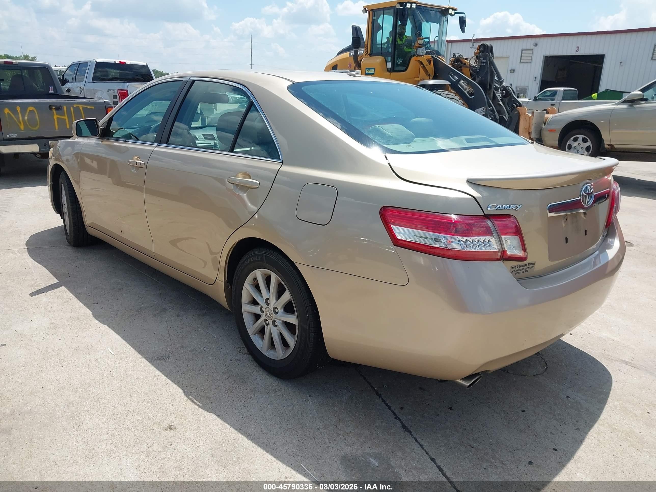 2011 Toyota Camry Xle V6 Tan vin: 4T1BK3EK6BU127843