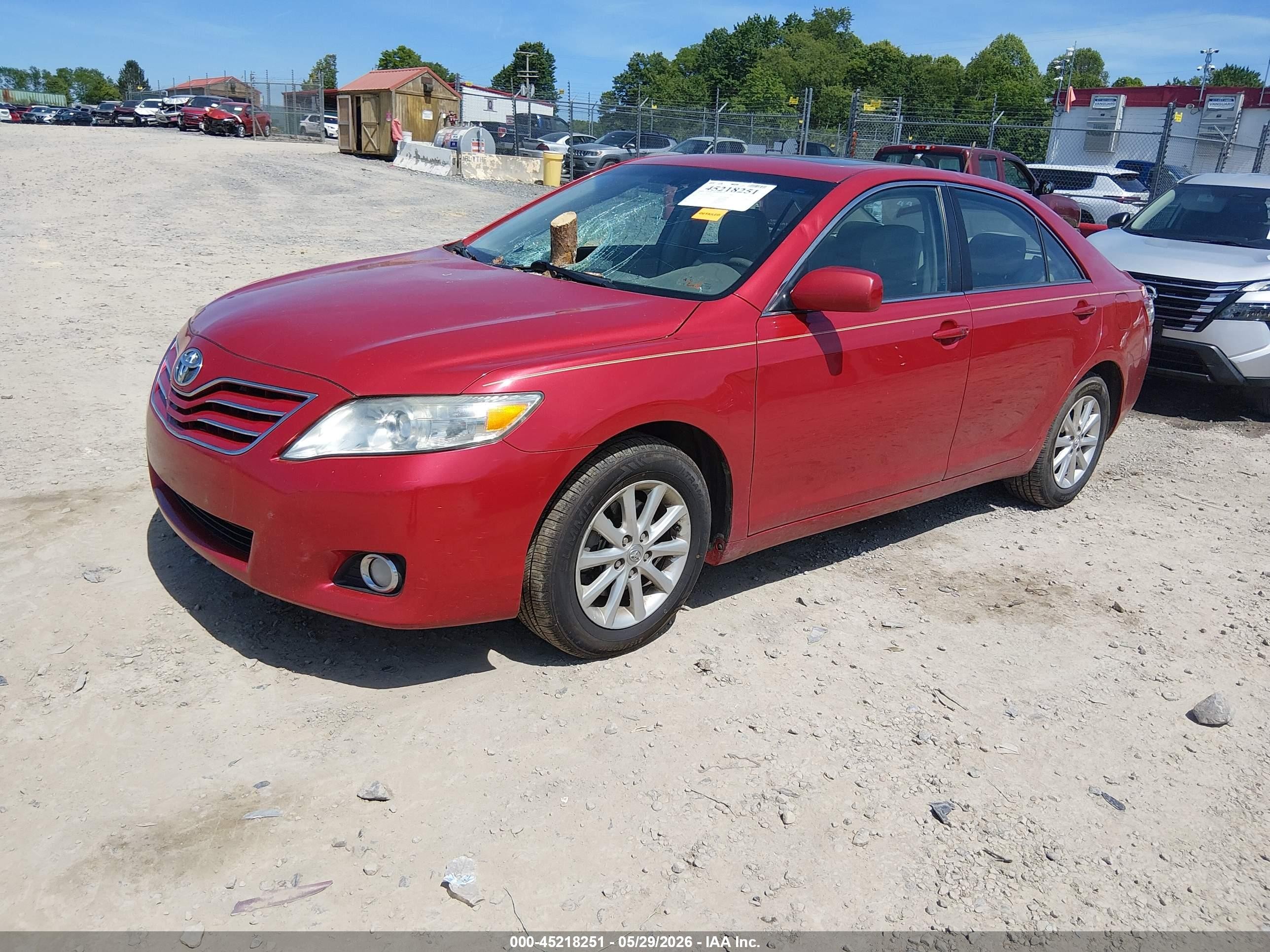 2011 Toyota Camry Xle V6 Red vin: 4T1BK3EK6BU618929