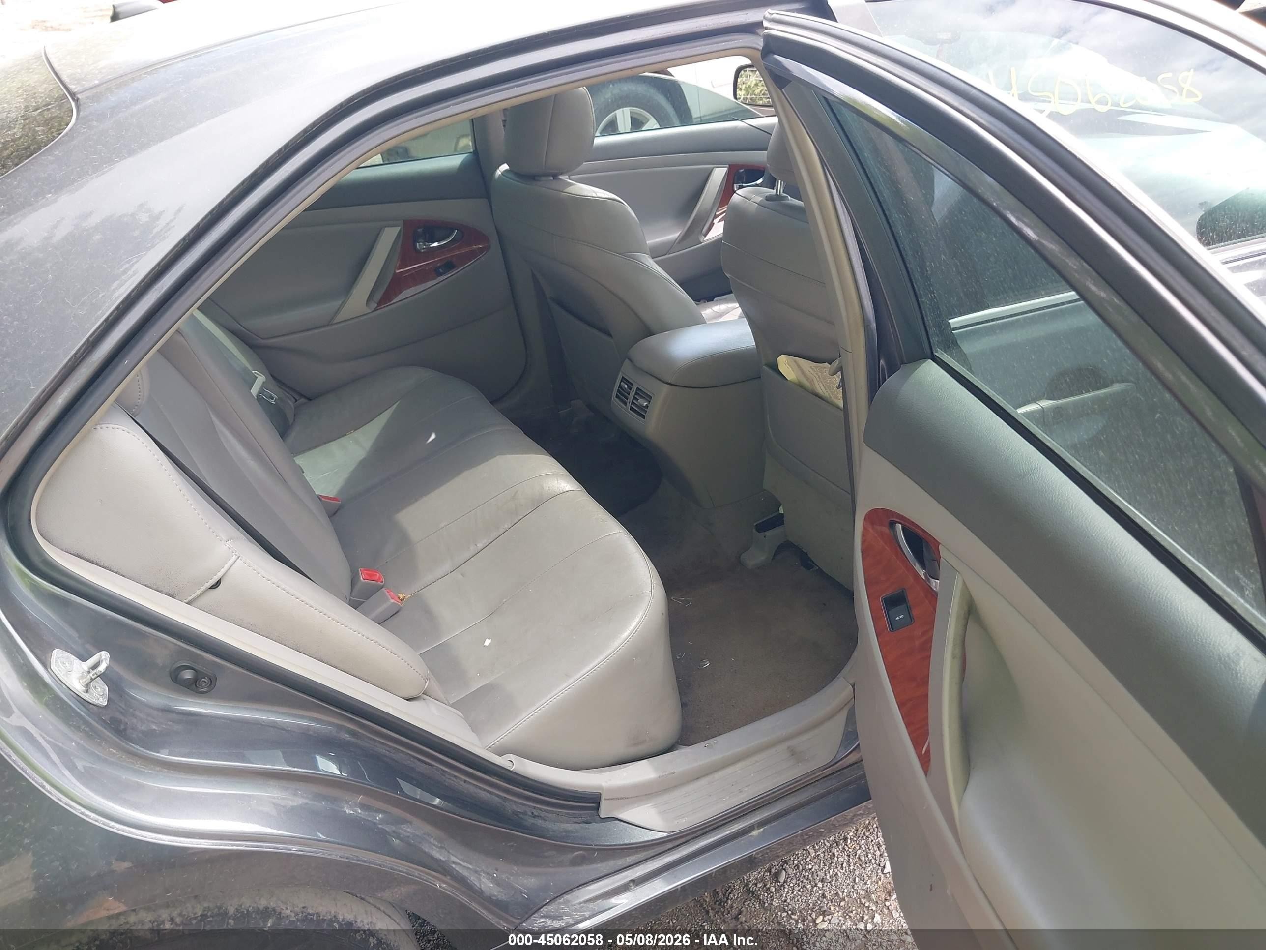 2011 Toyota Camry Xle V6 Gray vin: 4T1BK3EK6BU624178