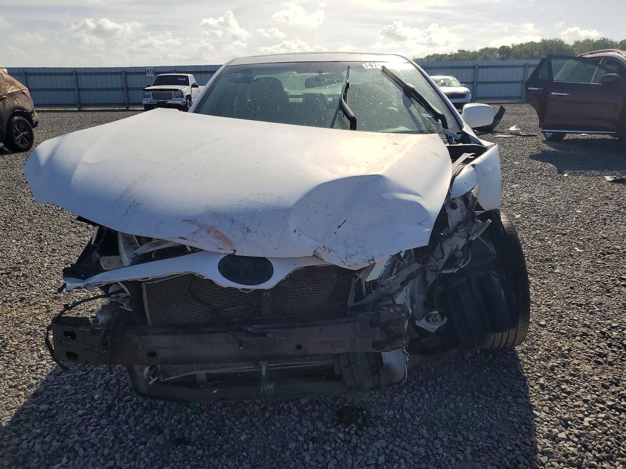2011 Toyota Camry Se V6 White vin: 4T1BK3EK6BU624486