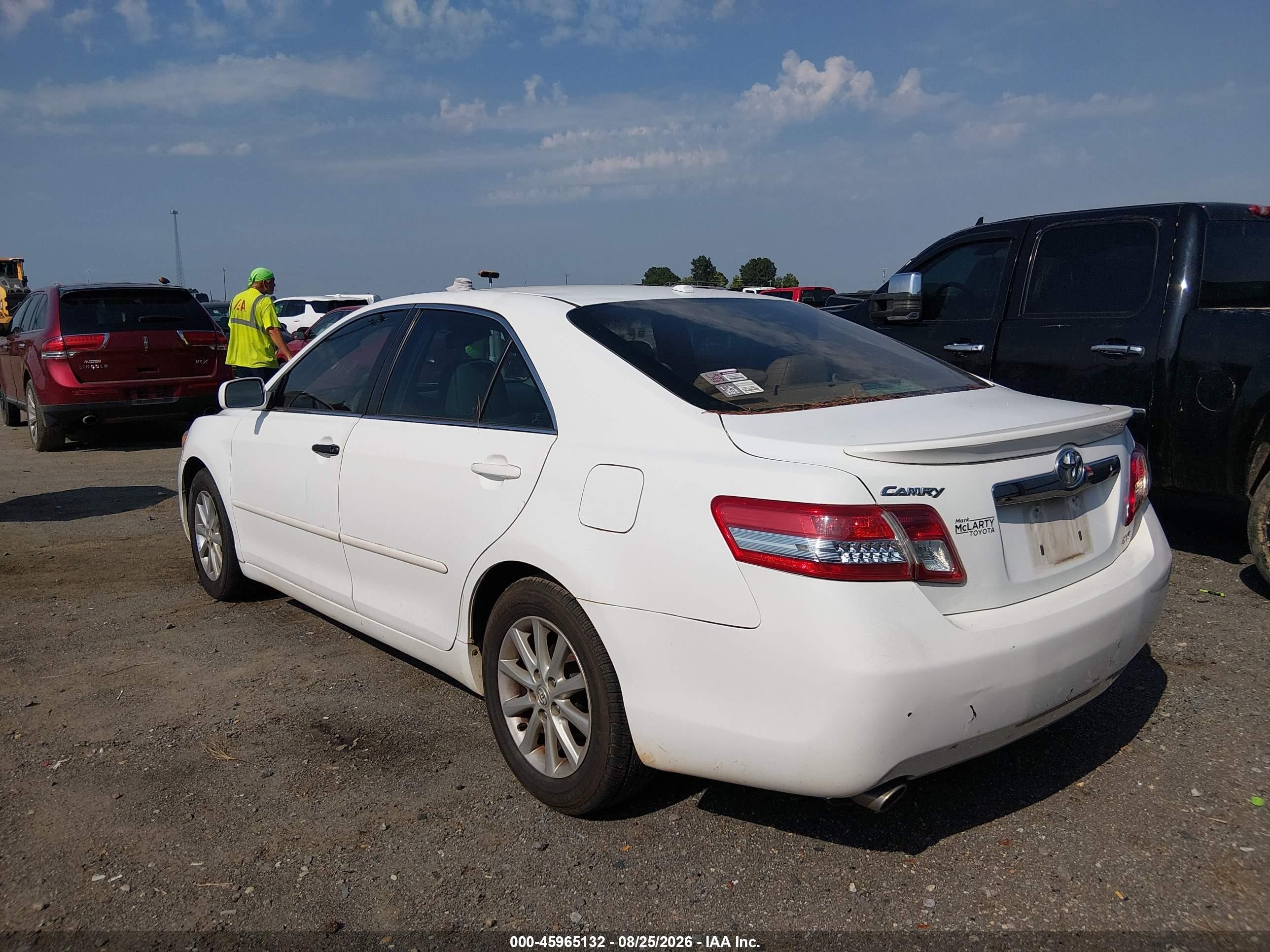 2011 Toyota Camry Xle V6 Белый vin: 4T1BK3EK7BU610564