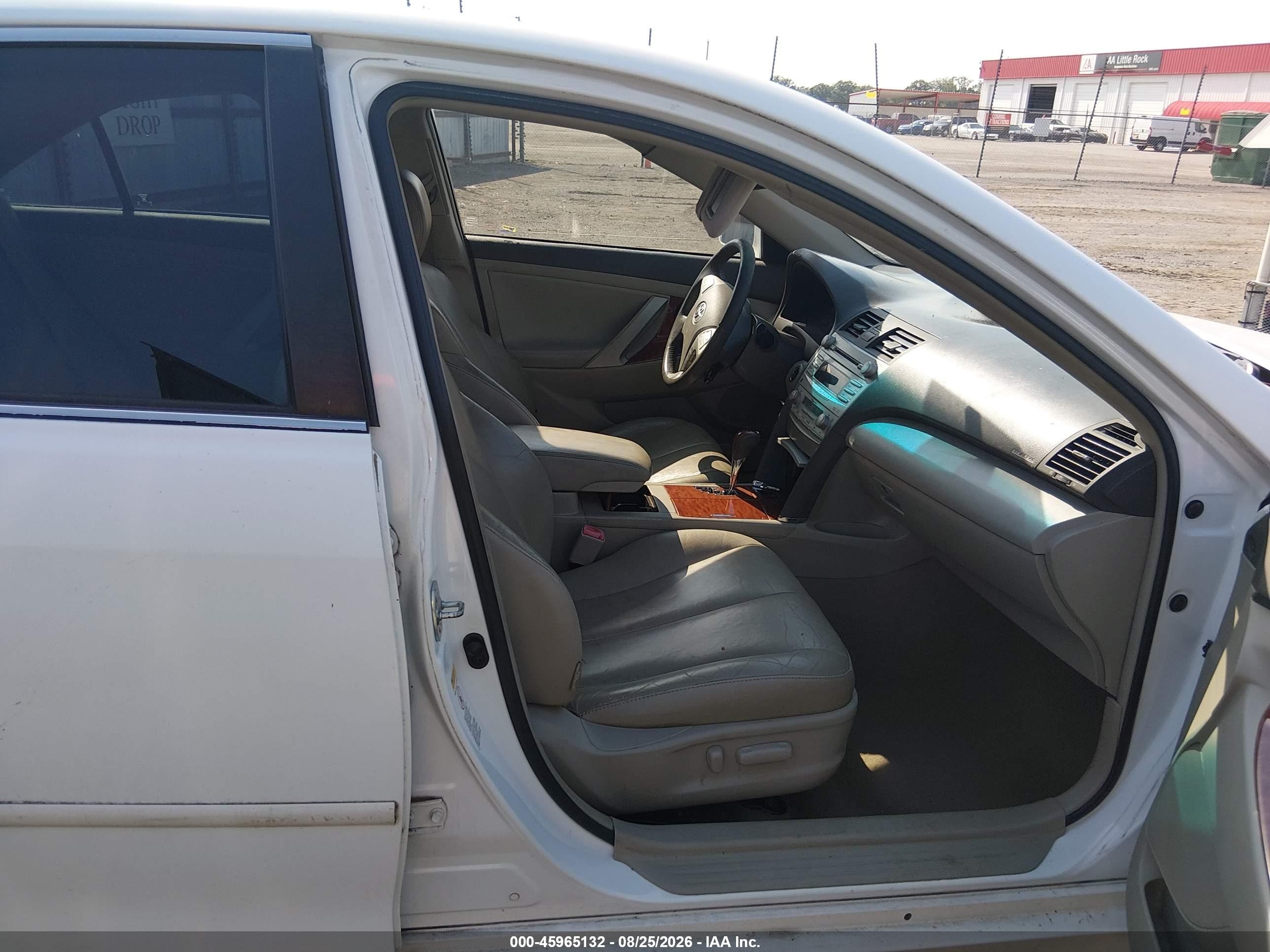 2011 Toyota Camry Xle V6 Белый vin: 4T1BK3EK7BU610564