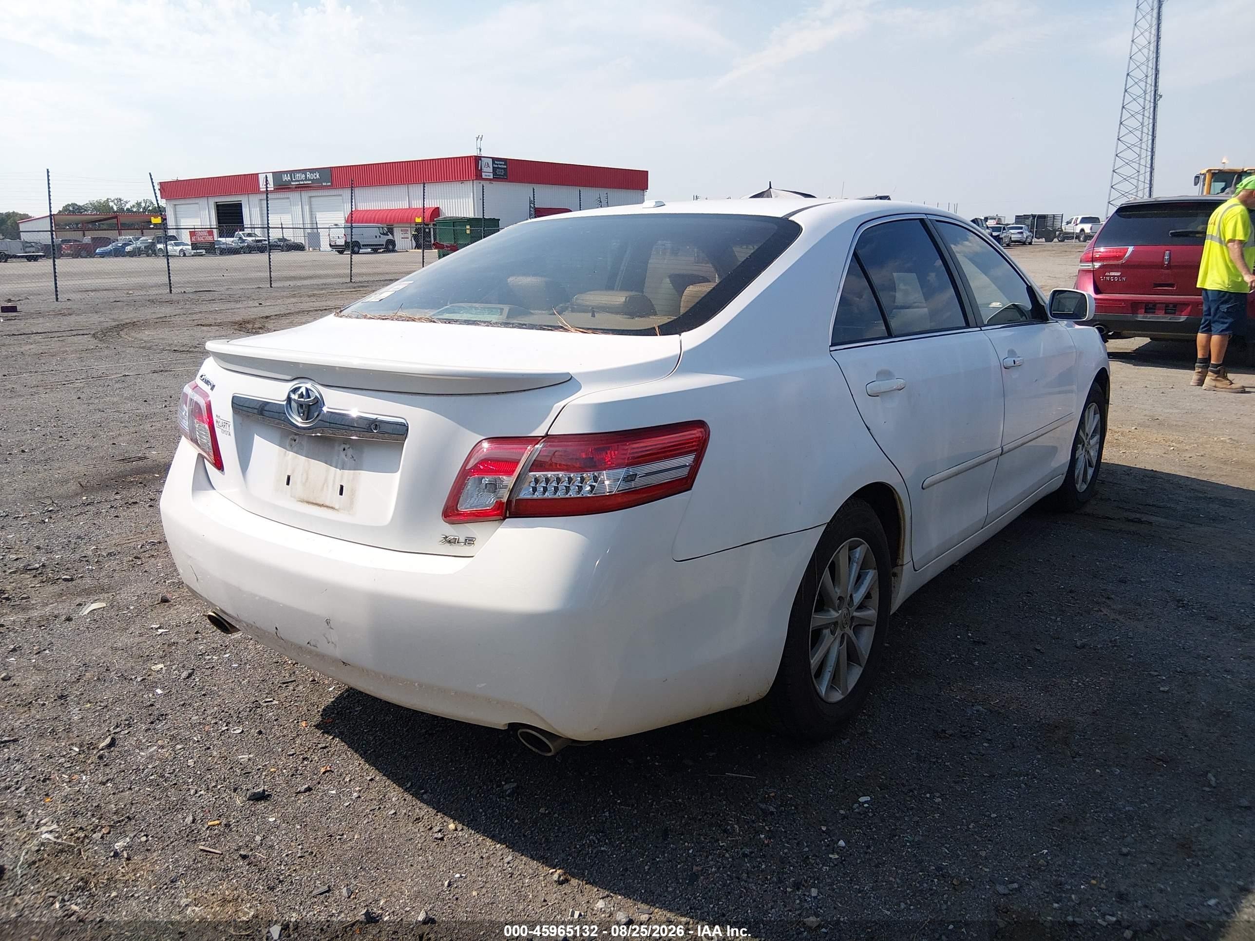 2011 Toyota Camry Xle V6 Белый vin: 4T1BK3EK7BU610564