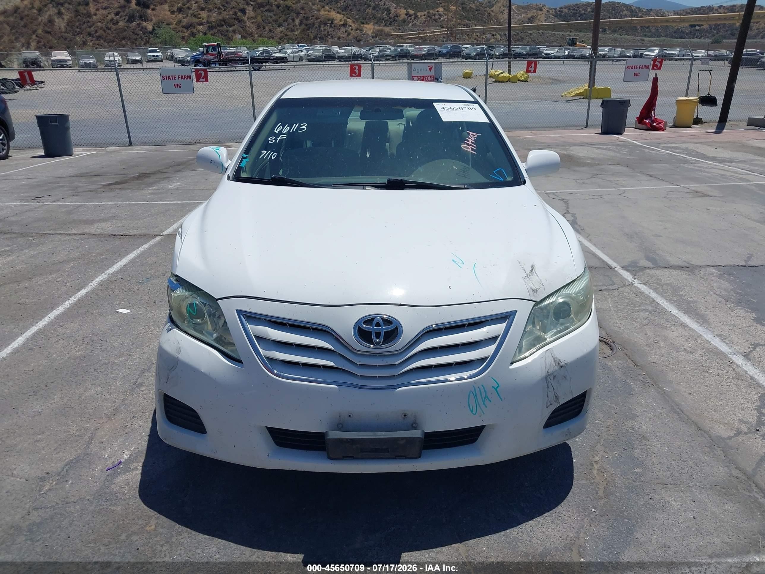 2011 Toyota Camry Le V6 White vin: 4T1BK3EK7BU611150