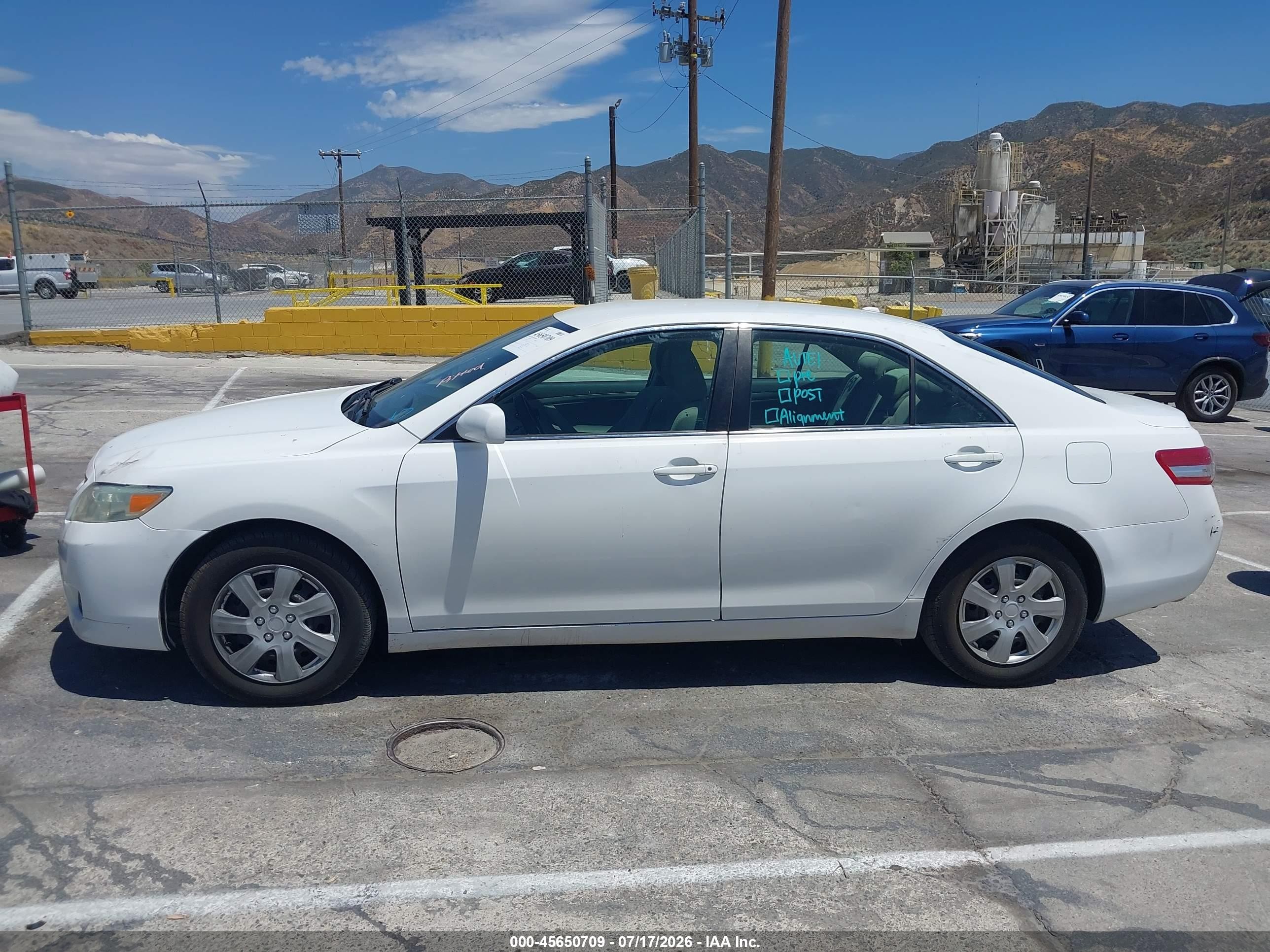 2011 Toyota Camry Le V6 White vin: 4T1BK3EK7BU611150