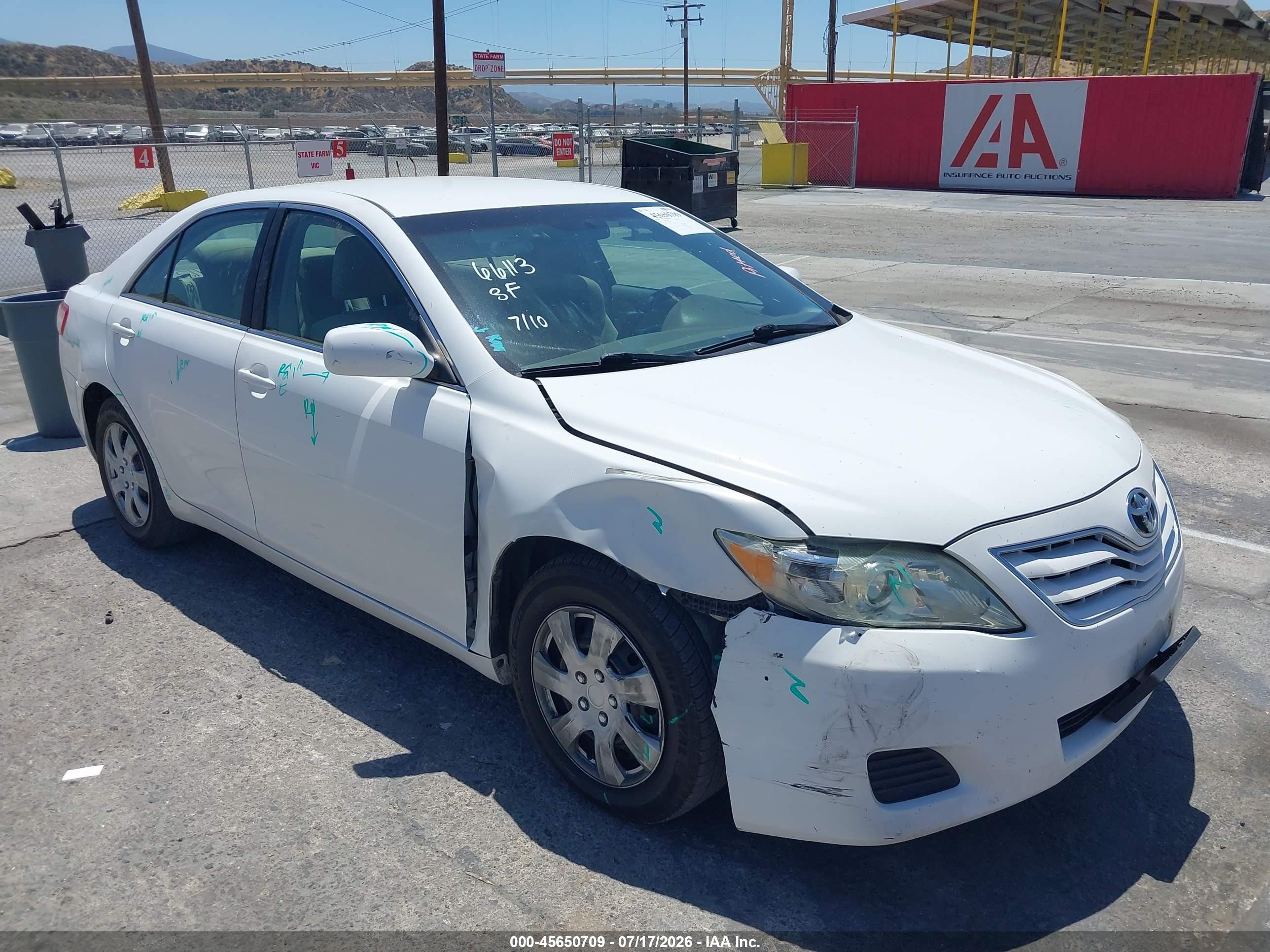 2011 Toyota Camry Le V6 White vin: 4T1BK3EK7BU611150