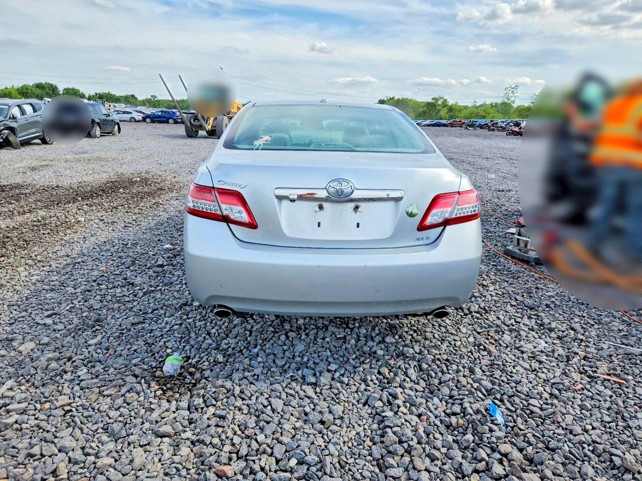 2010 Toyota Camry Xle V6 Silver vin: 4T1BK3EK8AU598570
