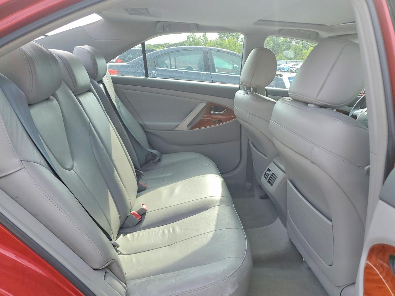 2011 Toyota Camry Xle V6 Red vin: 4T1BK3EK8BU121929