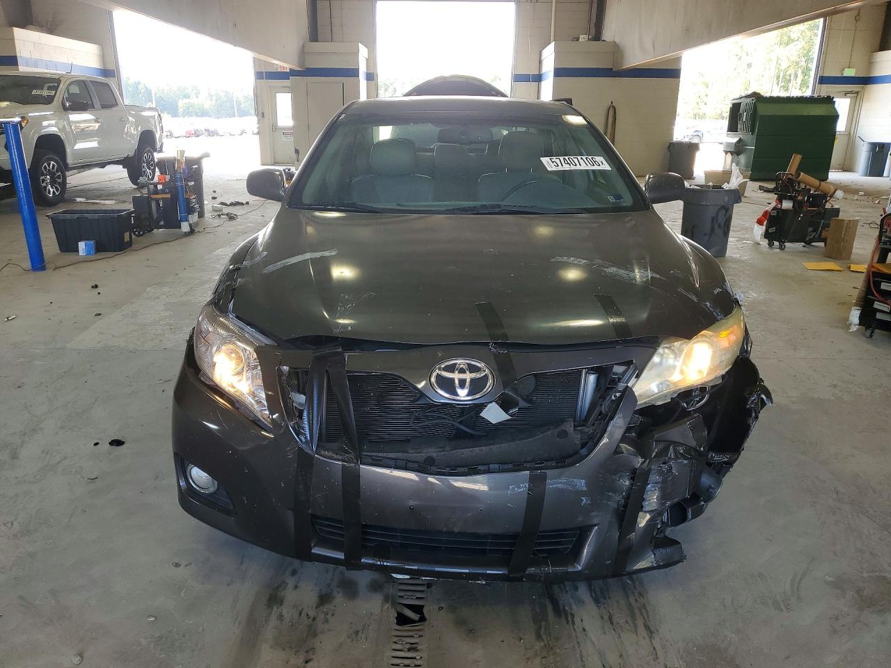 2011 Toyota Camry Xle V6 Silver vin: 4T1BK3EK8BU129481