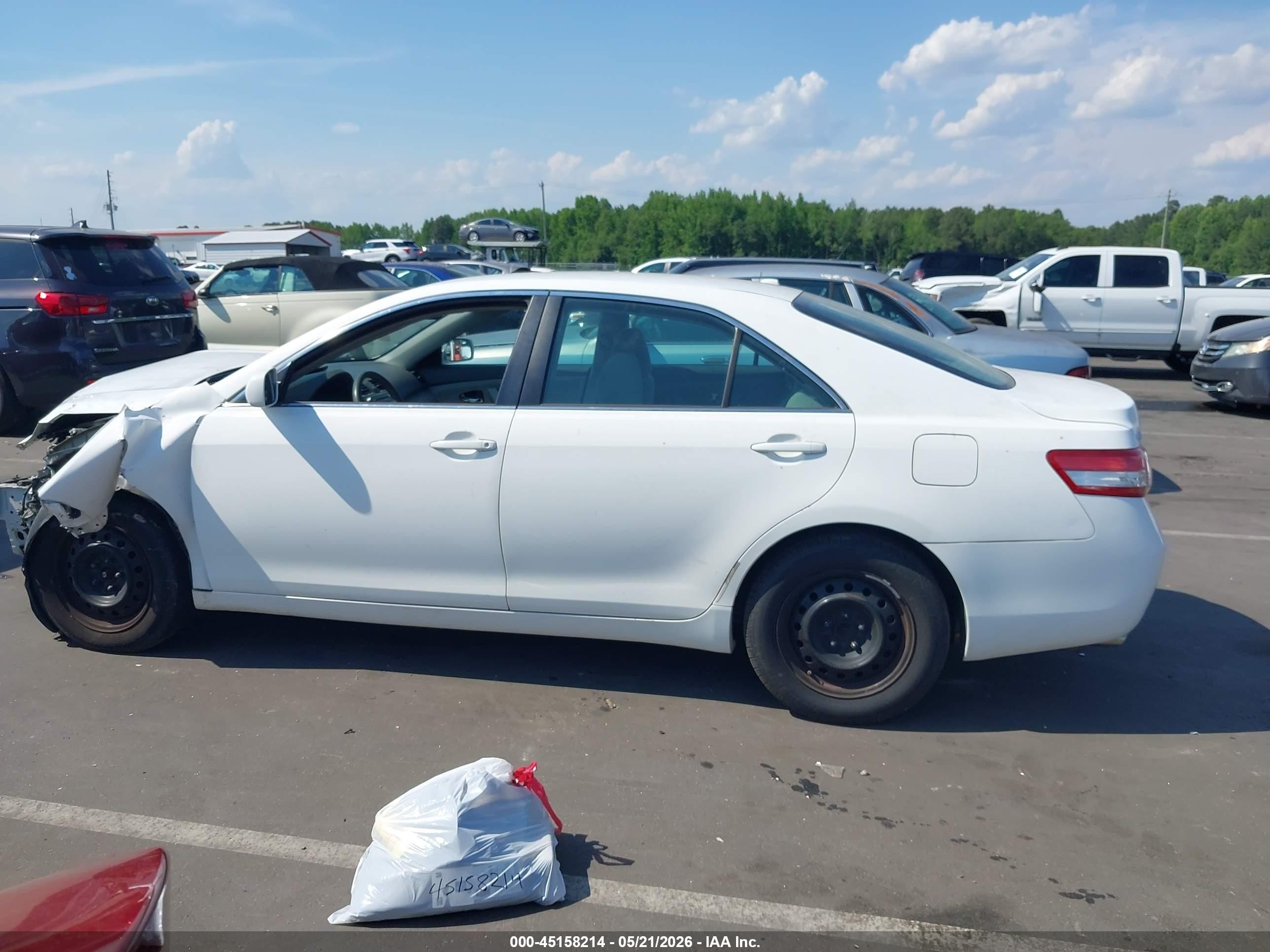 2011 Toyota Camry Le V6 White vin: 4T1BK3EK8BU614316