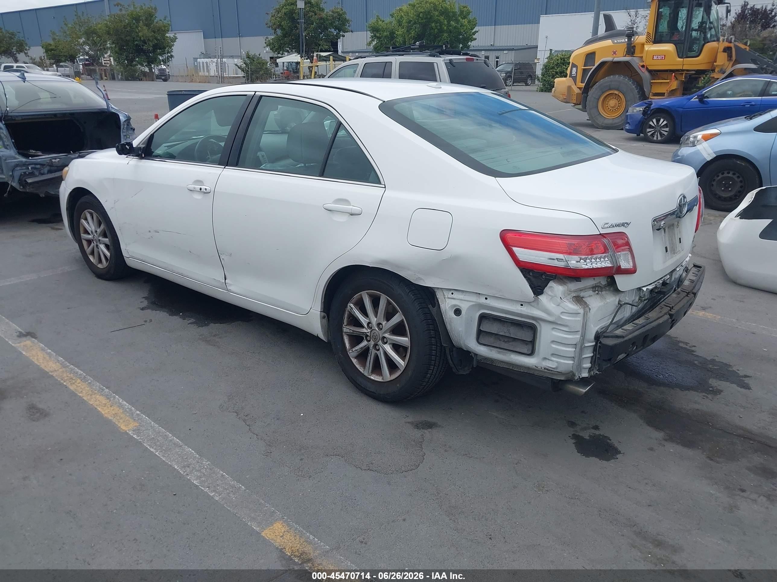 2011 Toyota Camry Xle V6 White vin: 4T1BK3EK8BU615109