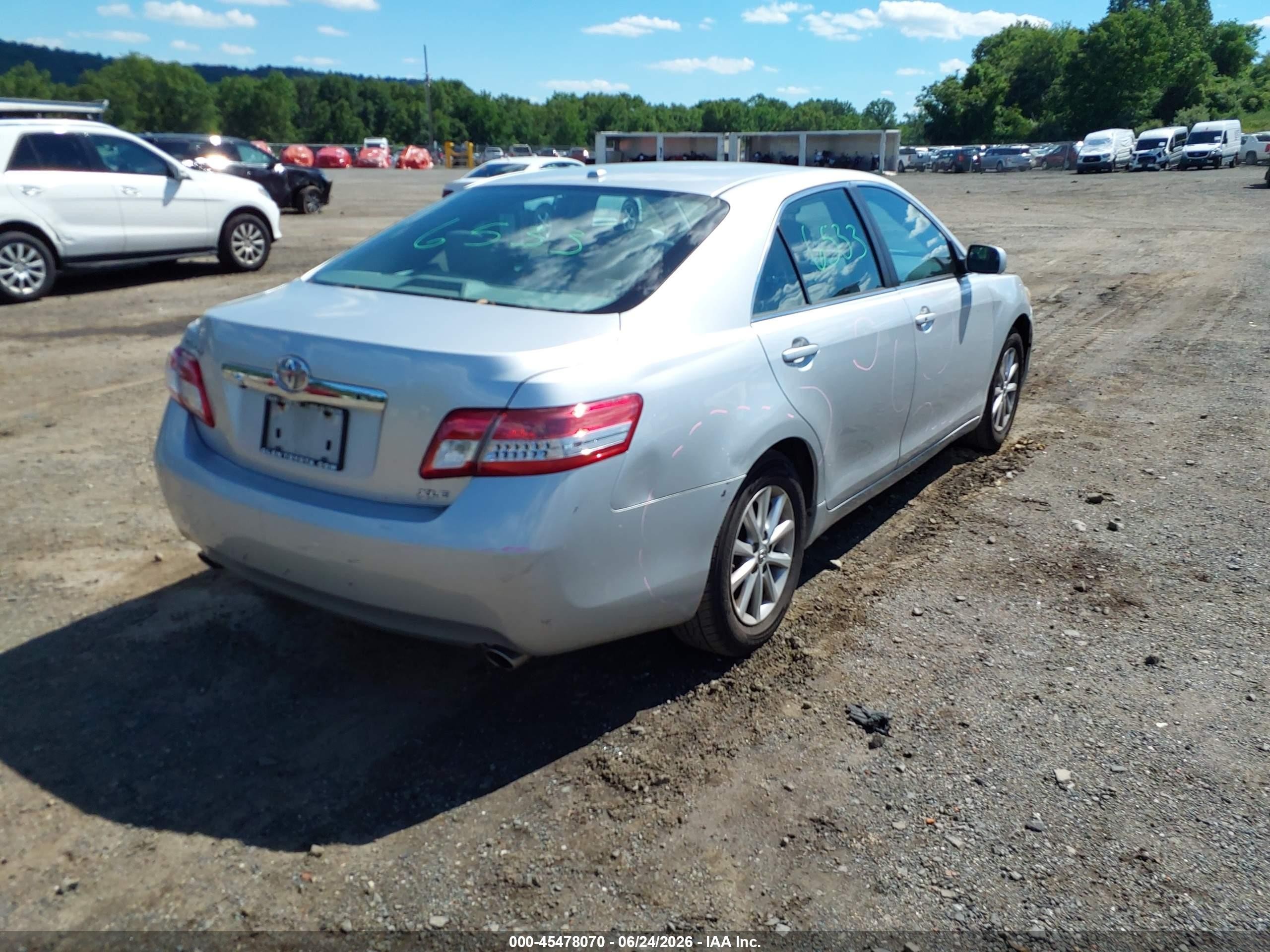 2011 Toyota Camry Xle V6 Серебряный vin: 4T1BK3EK8BU626854