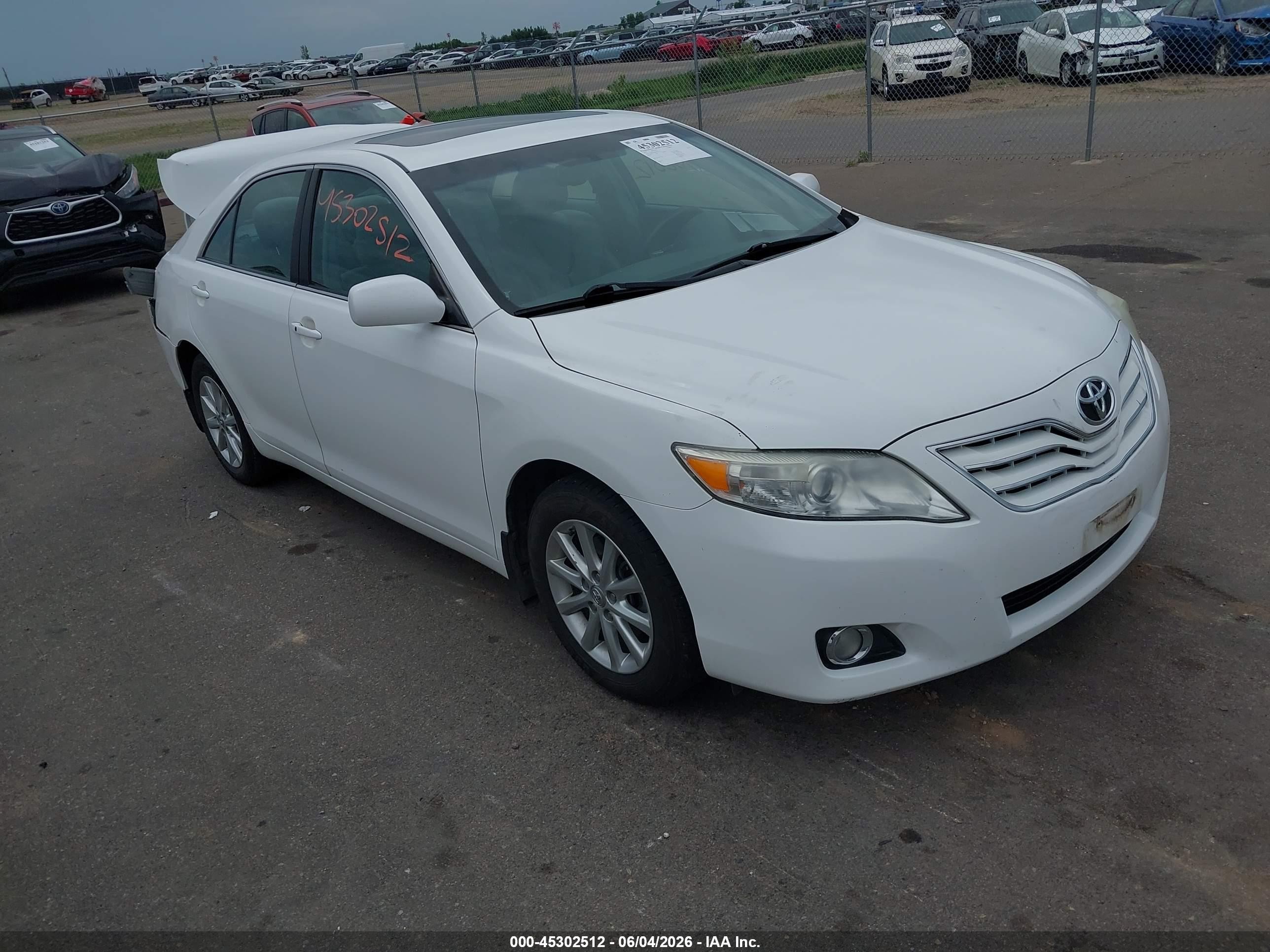2011 Toyota Camry Xle V6 White vin: 4T1BK3EK9BU623378