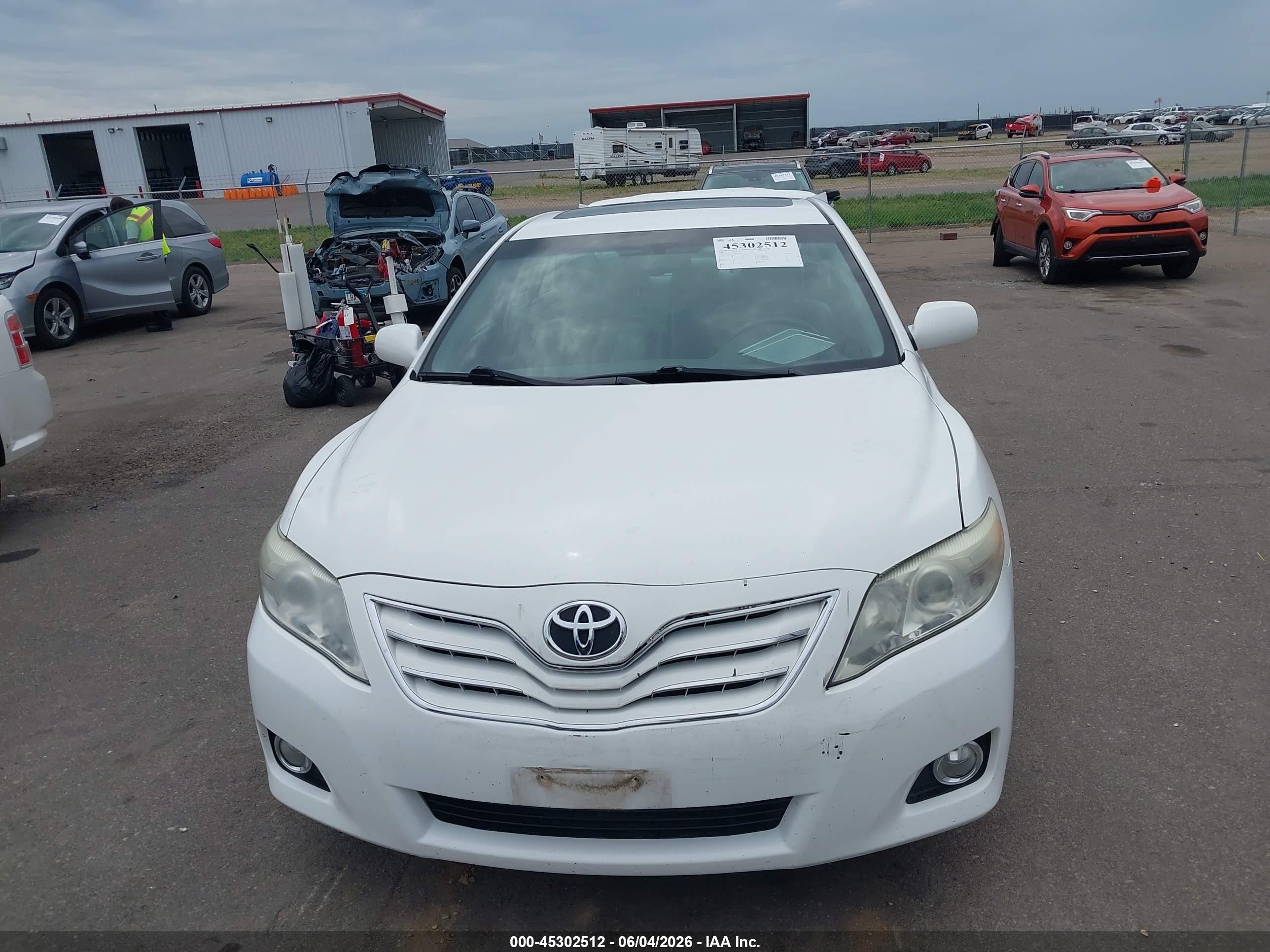 2011 Toyota Camry Xle V6 White vin: 4T1BK3EK9BU623378