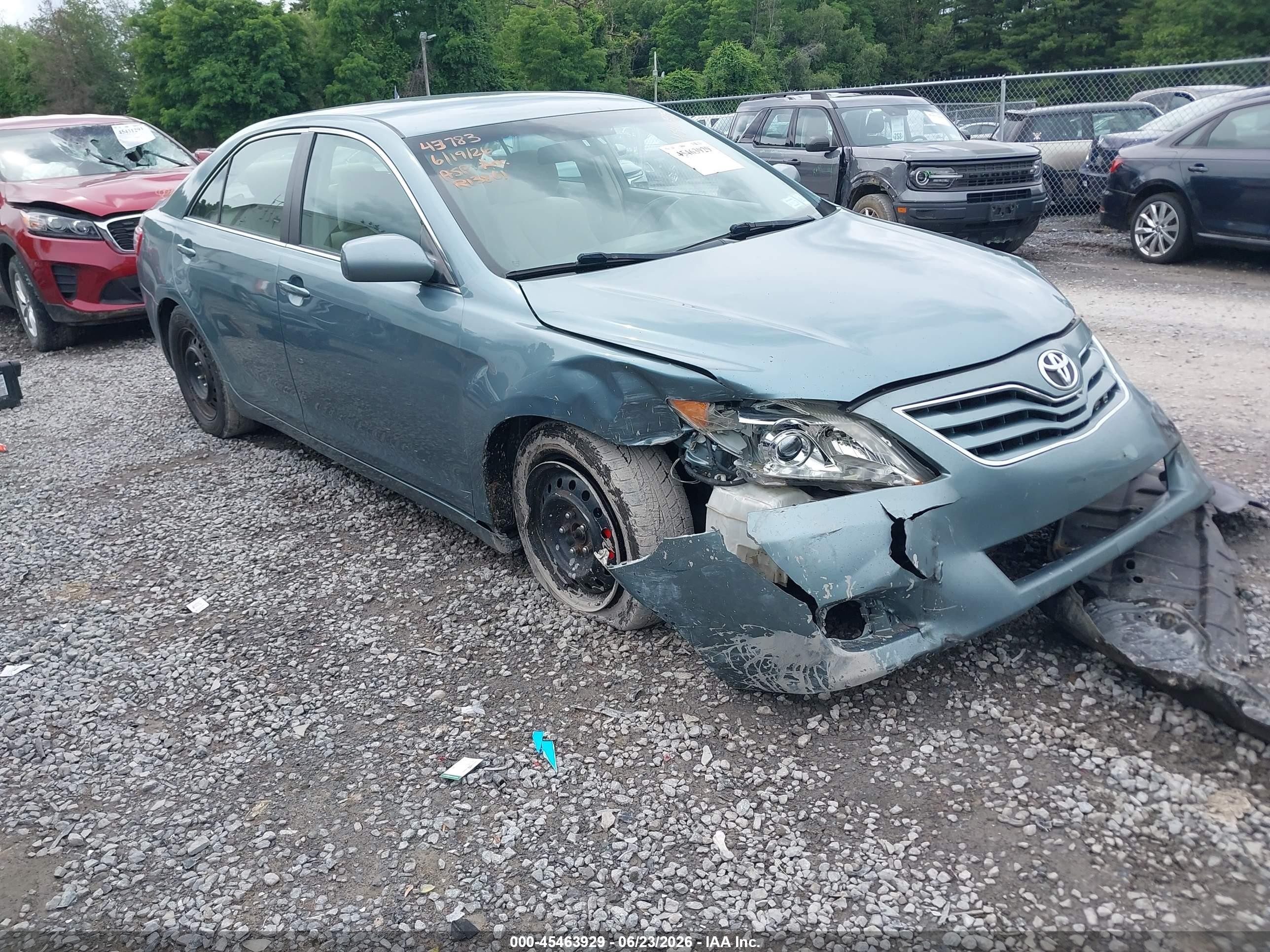 2010 Toyota Camry Le V6 Blue vin: 4T1BK3EKXAU602747