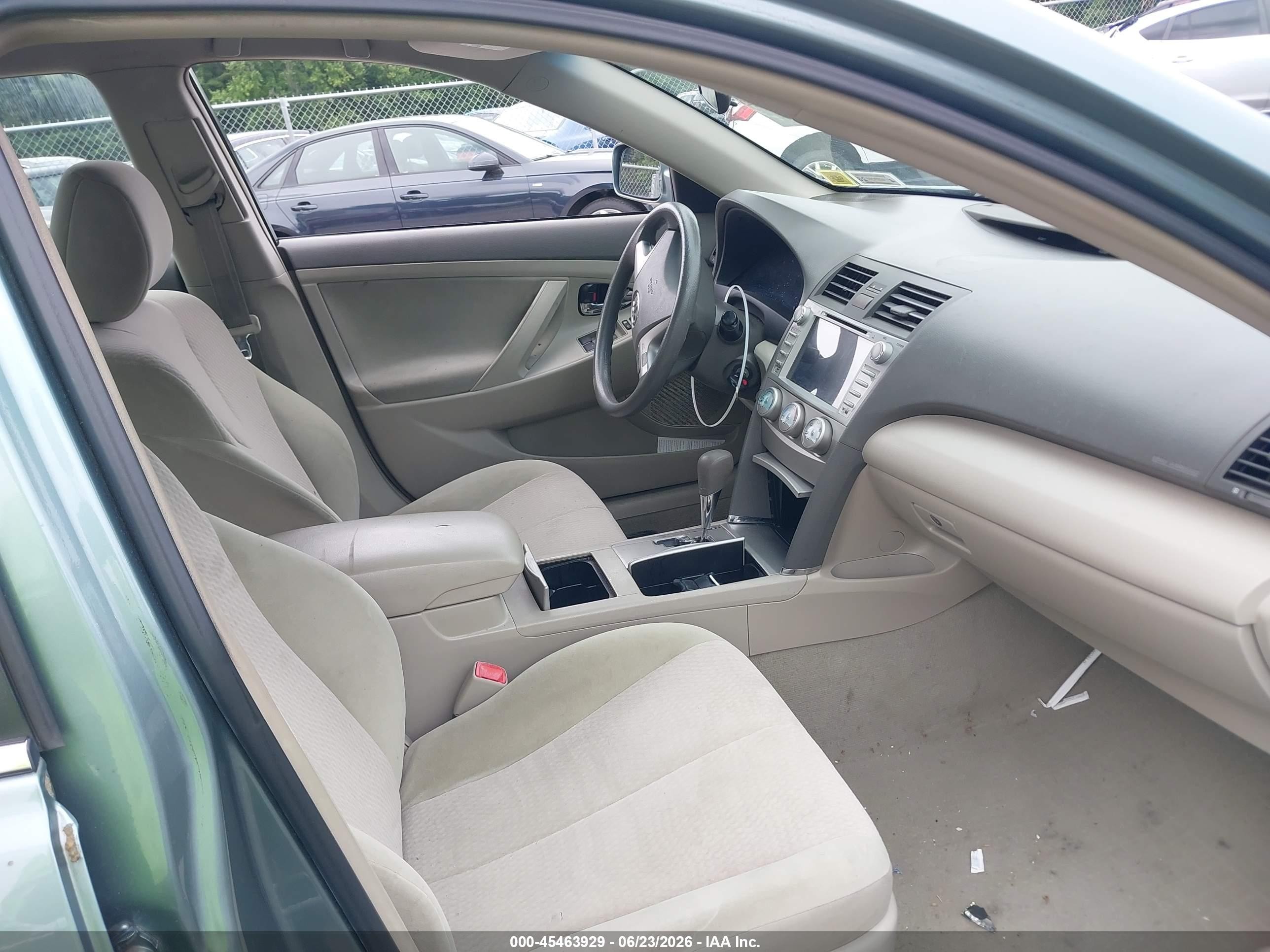 2010 Toyota Camry Le V6 Blue vin: 4T1BK3EKXAU602747