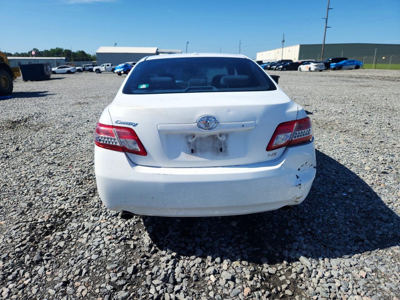 2010 Toyt Camry White vin: 4T1BK3EKXAU604384