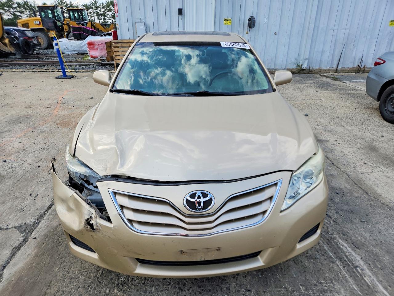 2011 Toyota Camry Le V6 Tan vin: 4T1BK3EKXBU121933