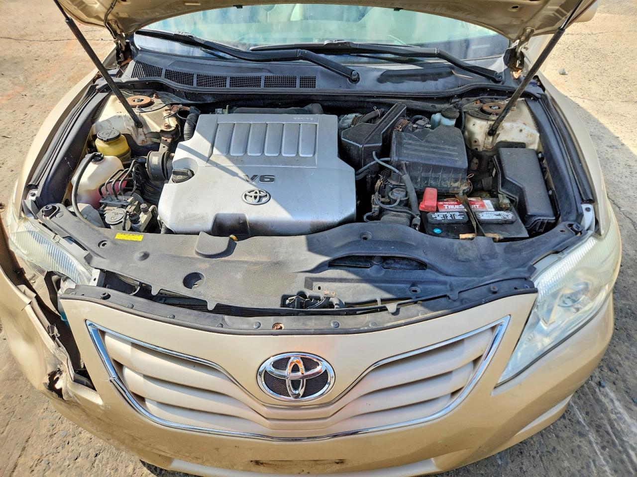 2011 Toyota Camry Le V6 Tan vin: 4T1BK3EKXBU121933