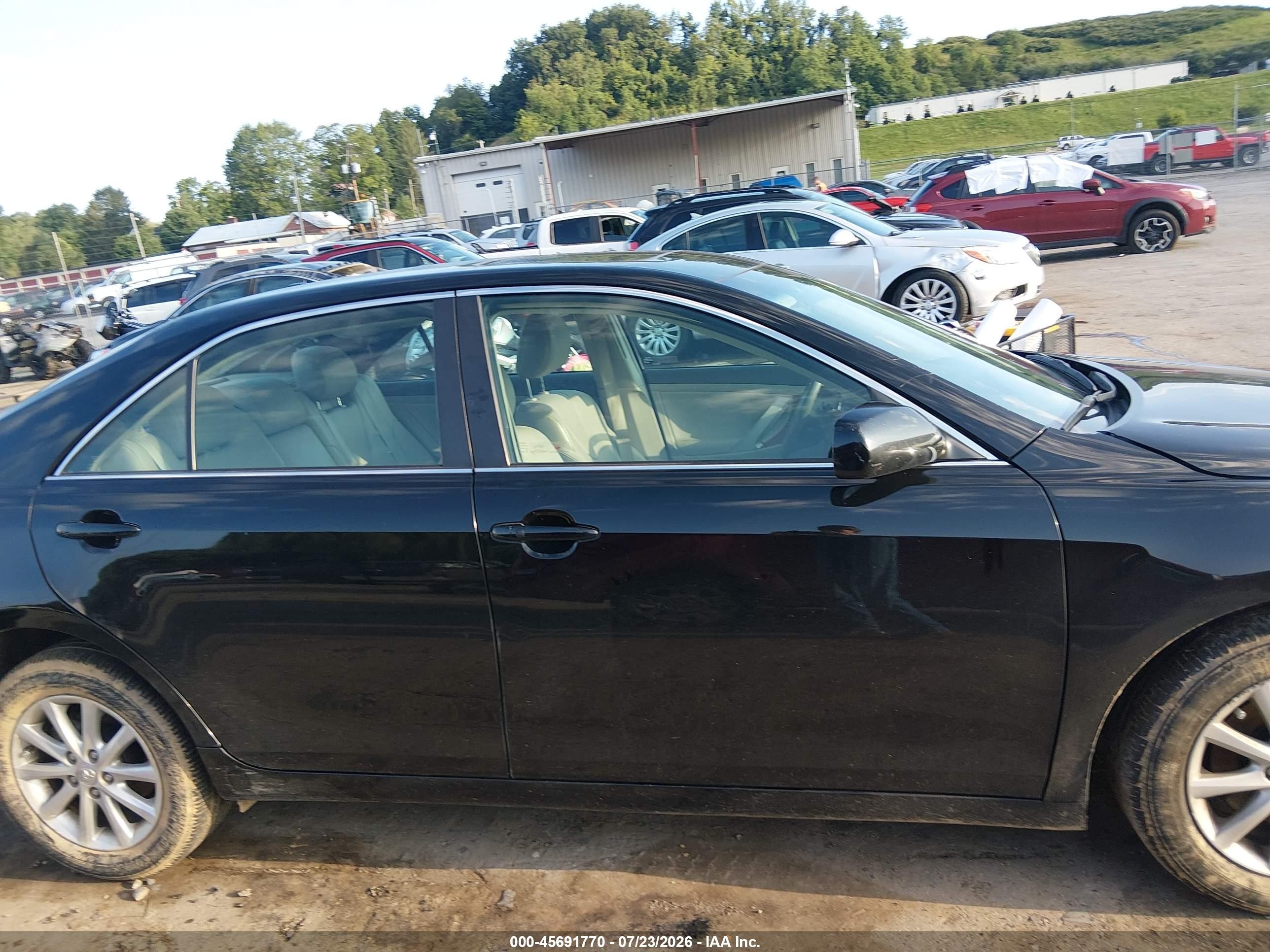 2011 Toyota Camry Xle V6 Black vin: 4T1BK3EKXBU122662