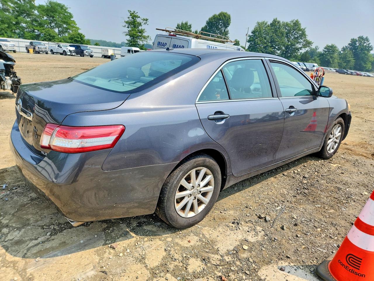 2011 Toyota Camry Xle V6 Gray vin: 4T1BK3EKXBU129756