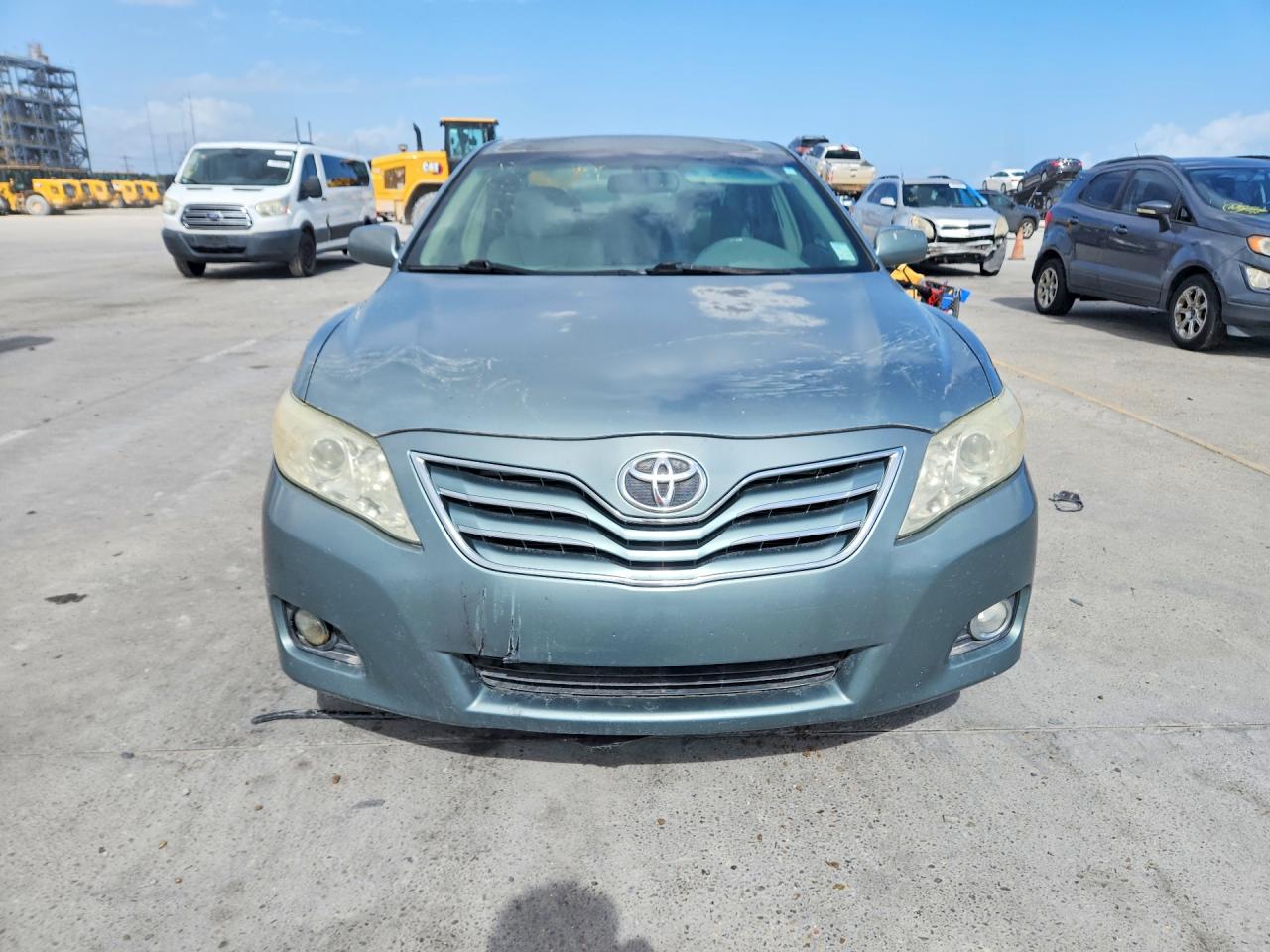 2011 Toyota Camry Xle V6 Teal vin: 4T1BK3EKXBU632526