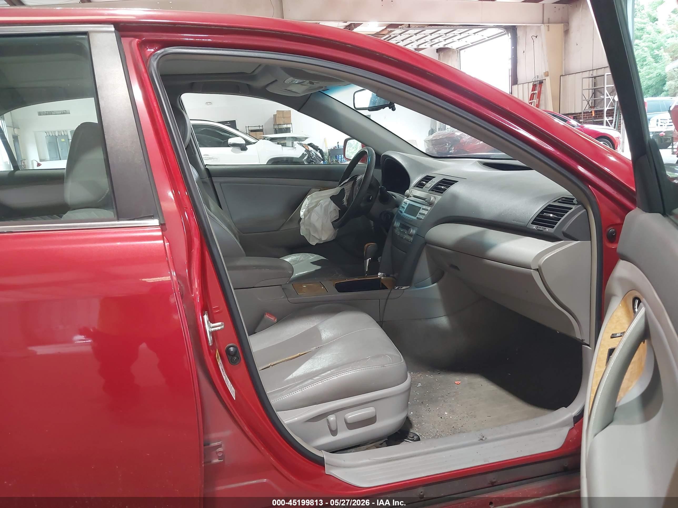 2007 Toyota Camry Xle V6 Red vin: 4T1BK46K07U003787