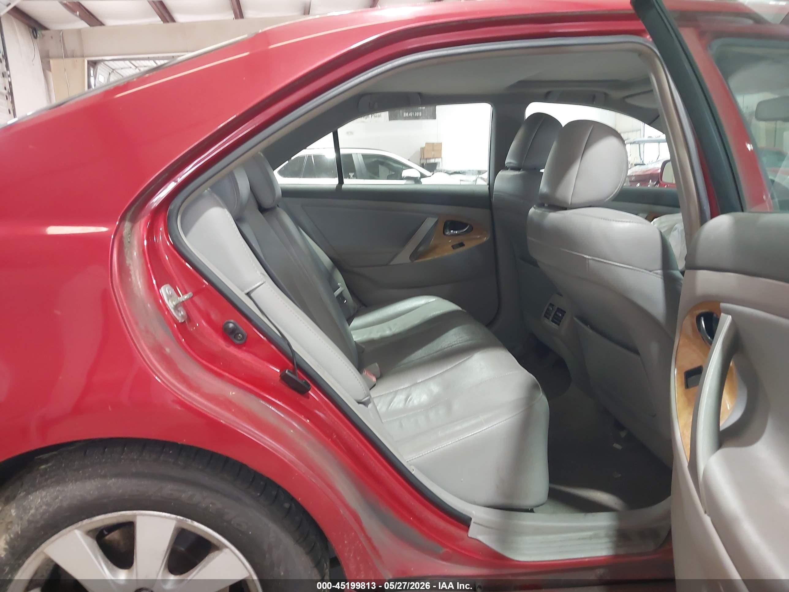 2007 Toyota Camry Xle V6 Red vin: 4T1BK46K07U003787