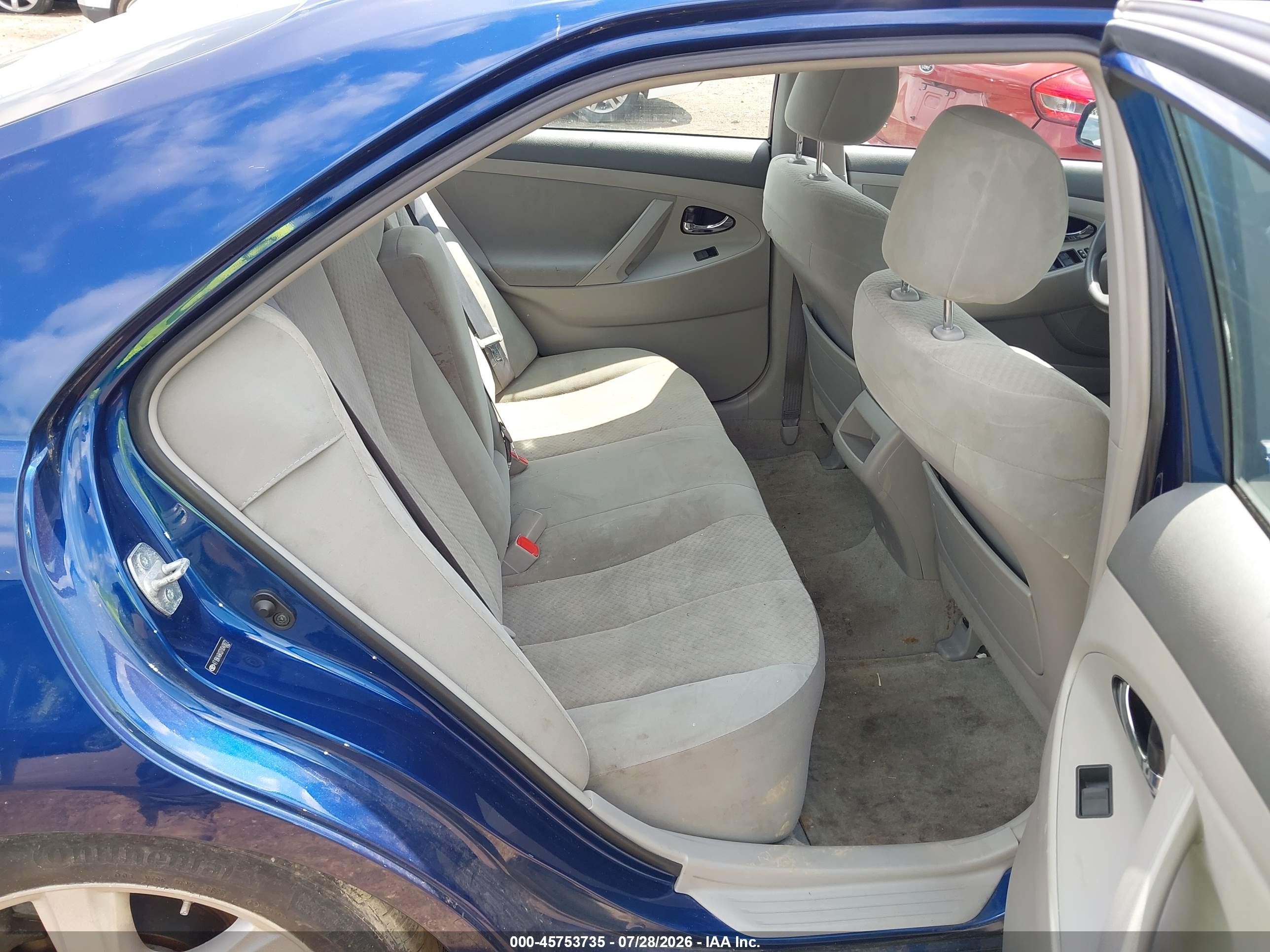 2007 Toyota Camry Le V6 Blue vin: 4T1BK46K07U040872