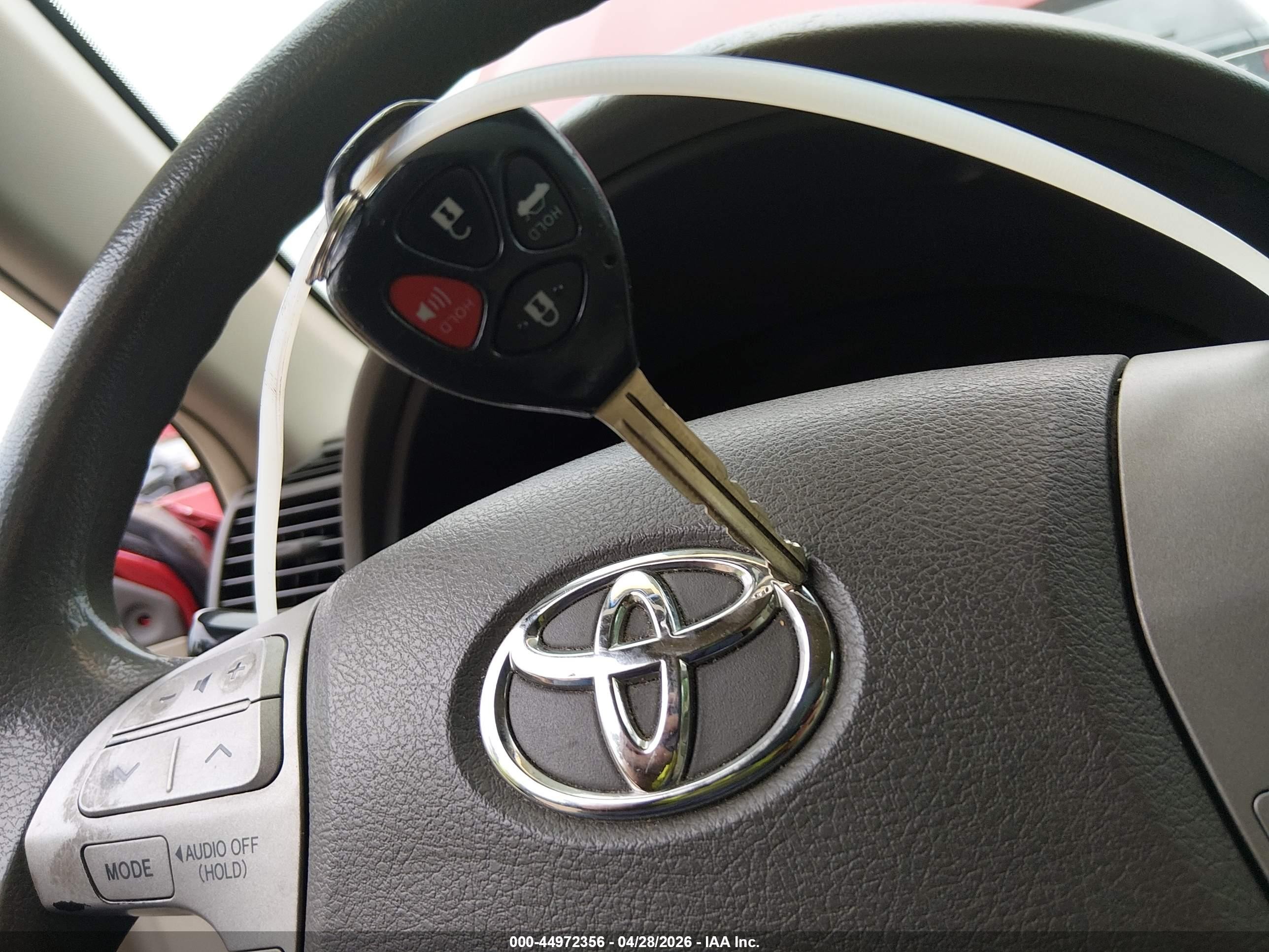2007 Toyota Camry Le V6 Red vin: 4T1BK46K07U041374