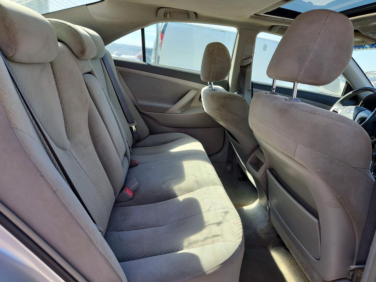 2007 Toyota Camry Le V6 Silver vin: 4T1BK46K07U047997