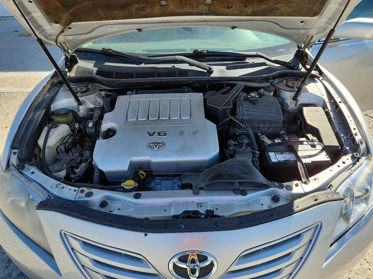 2007 Toyota Camry Le V6 Silver vin: 4T1BK46K07U047997