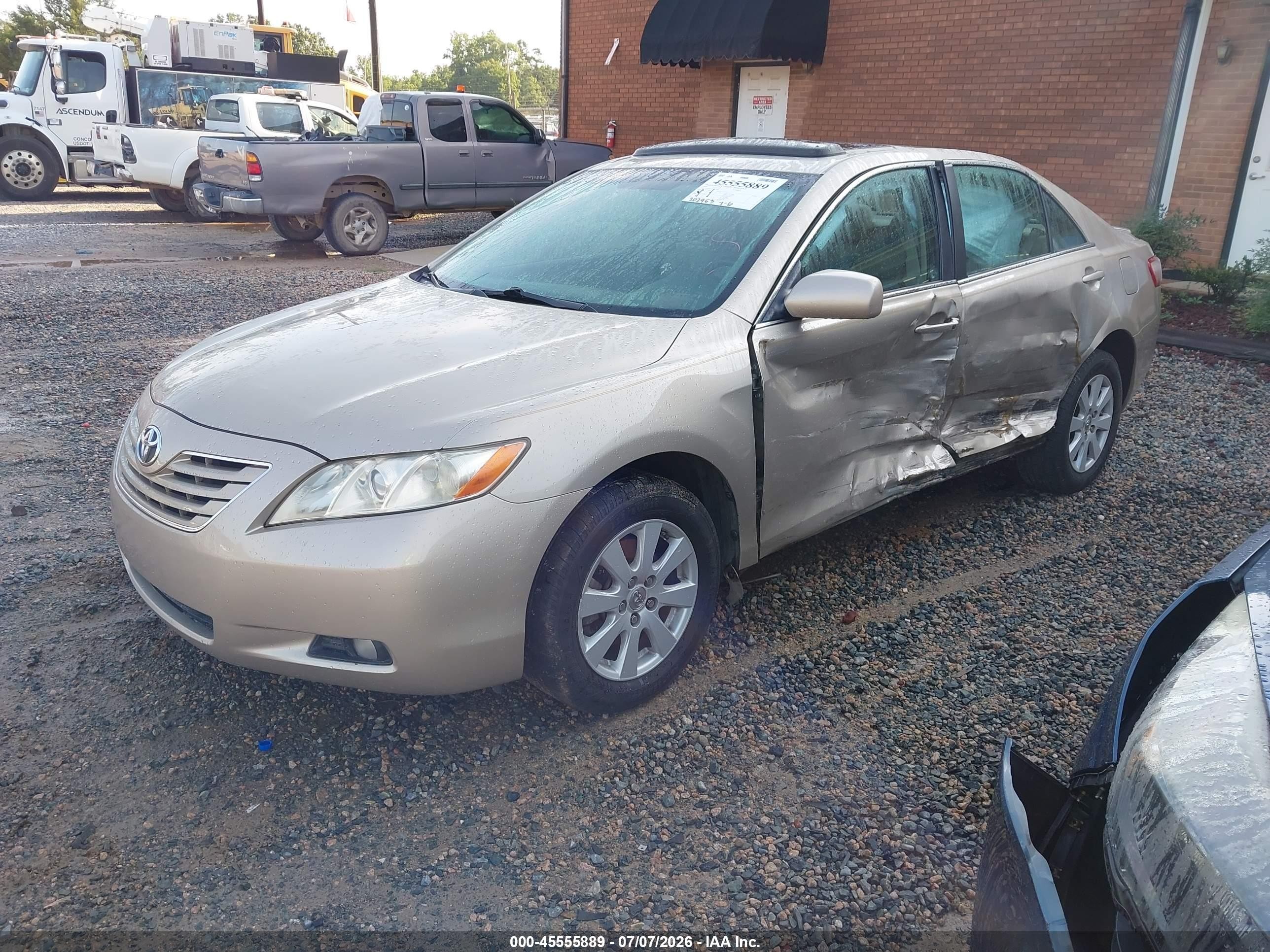 2007 Toyota Camry Le/xle/se Gold vin: 4T1BK46K07U051600