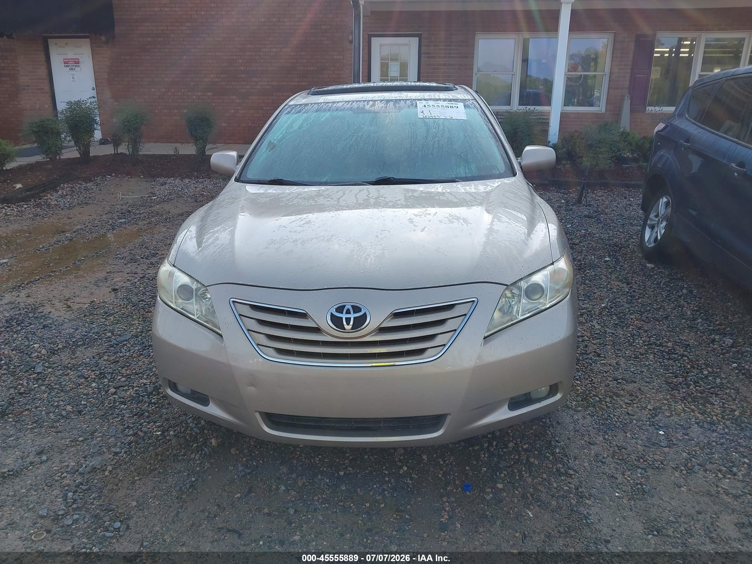2007 Toyota Camry Le/xle/se Gold vin: 4T1BK46K07U051600