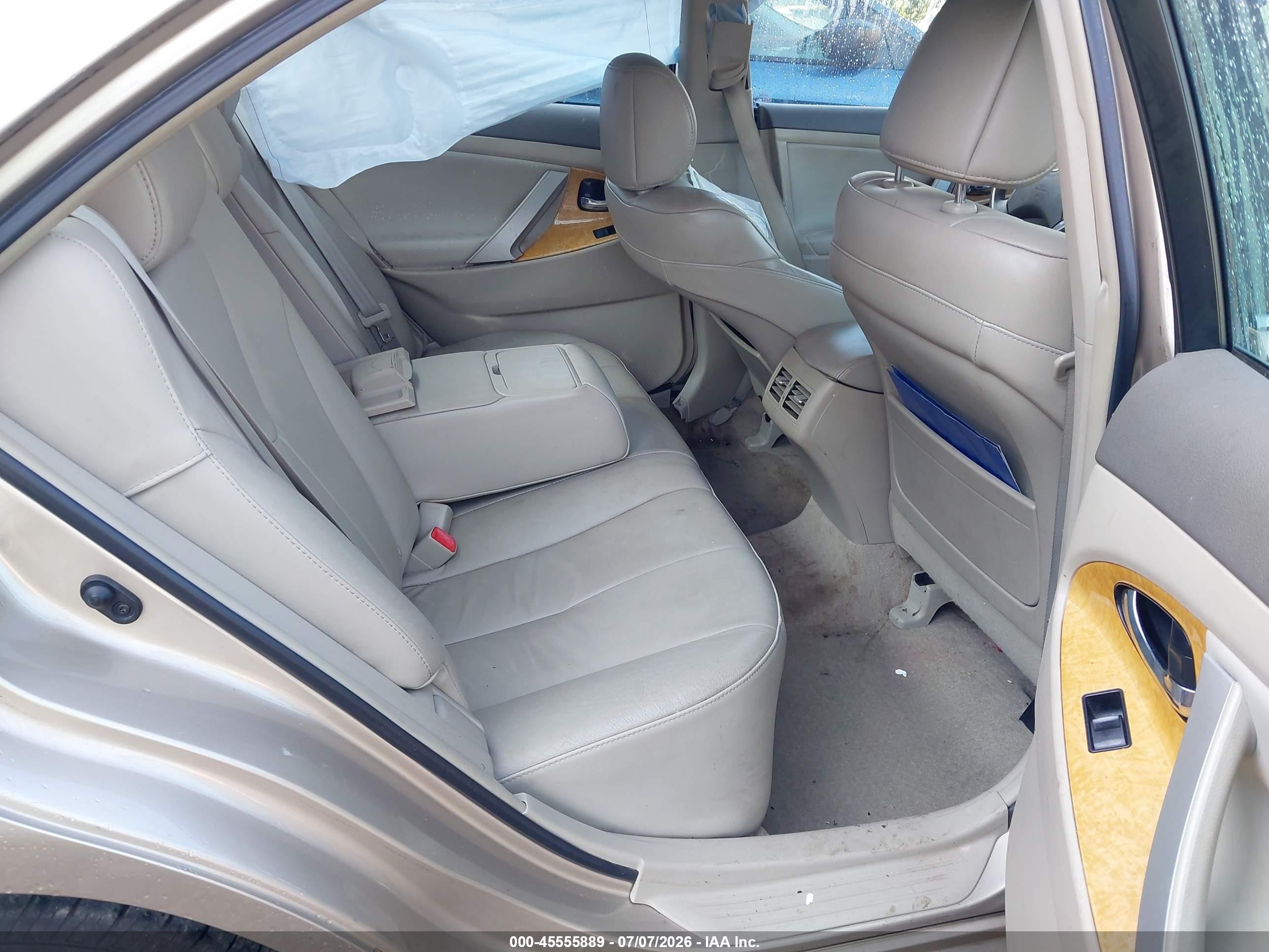 2007 Toyota Camry Le/xle/se Gold vin: 4T1BK46K07U051600