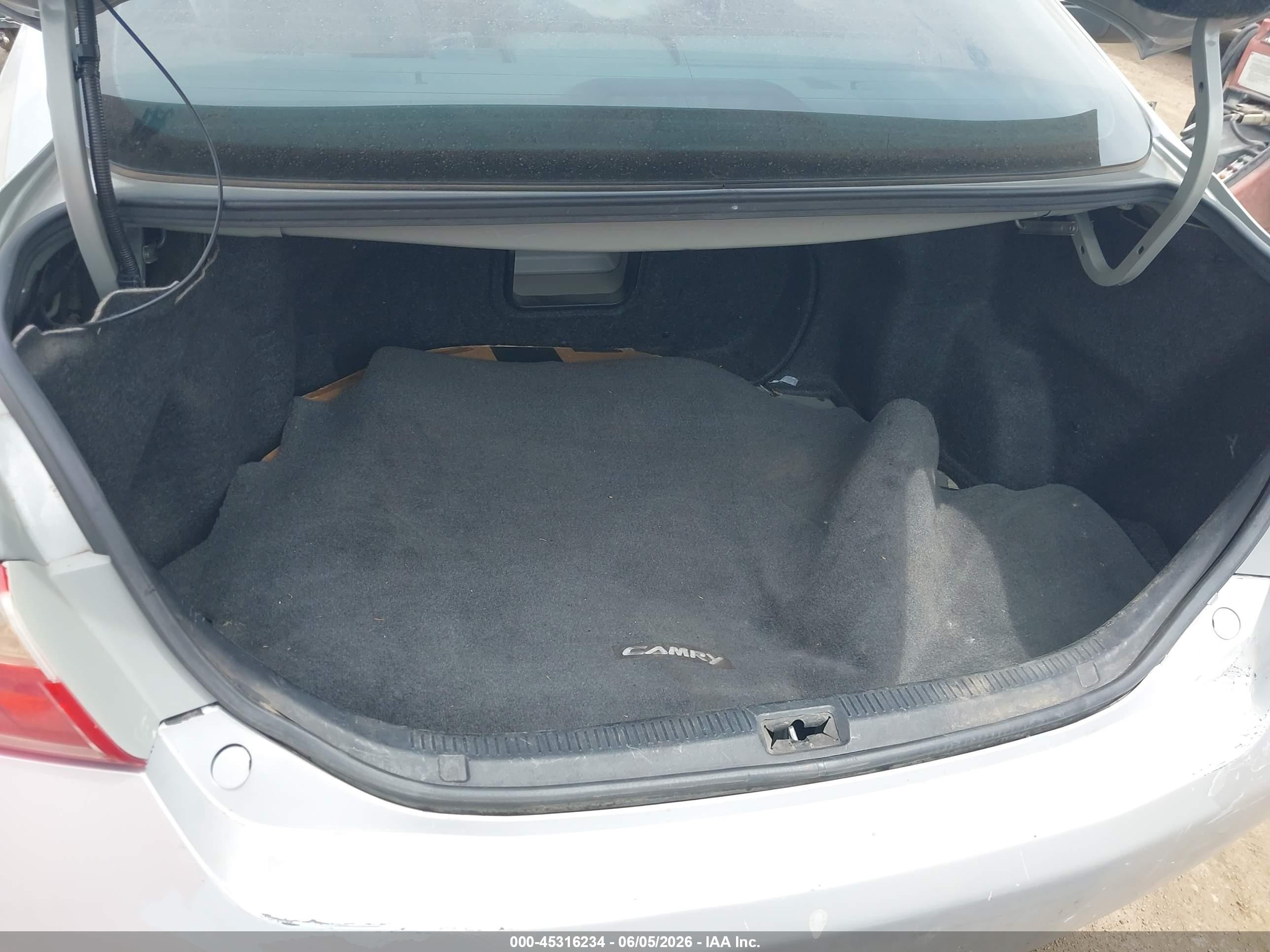 2007 Toyota Camry Xle V6 Silver vin: 4T1BK46K07U510592
