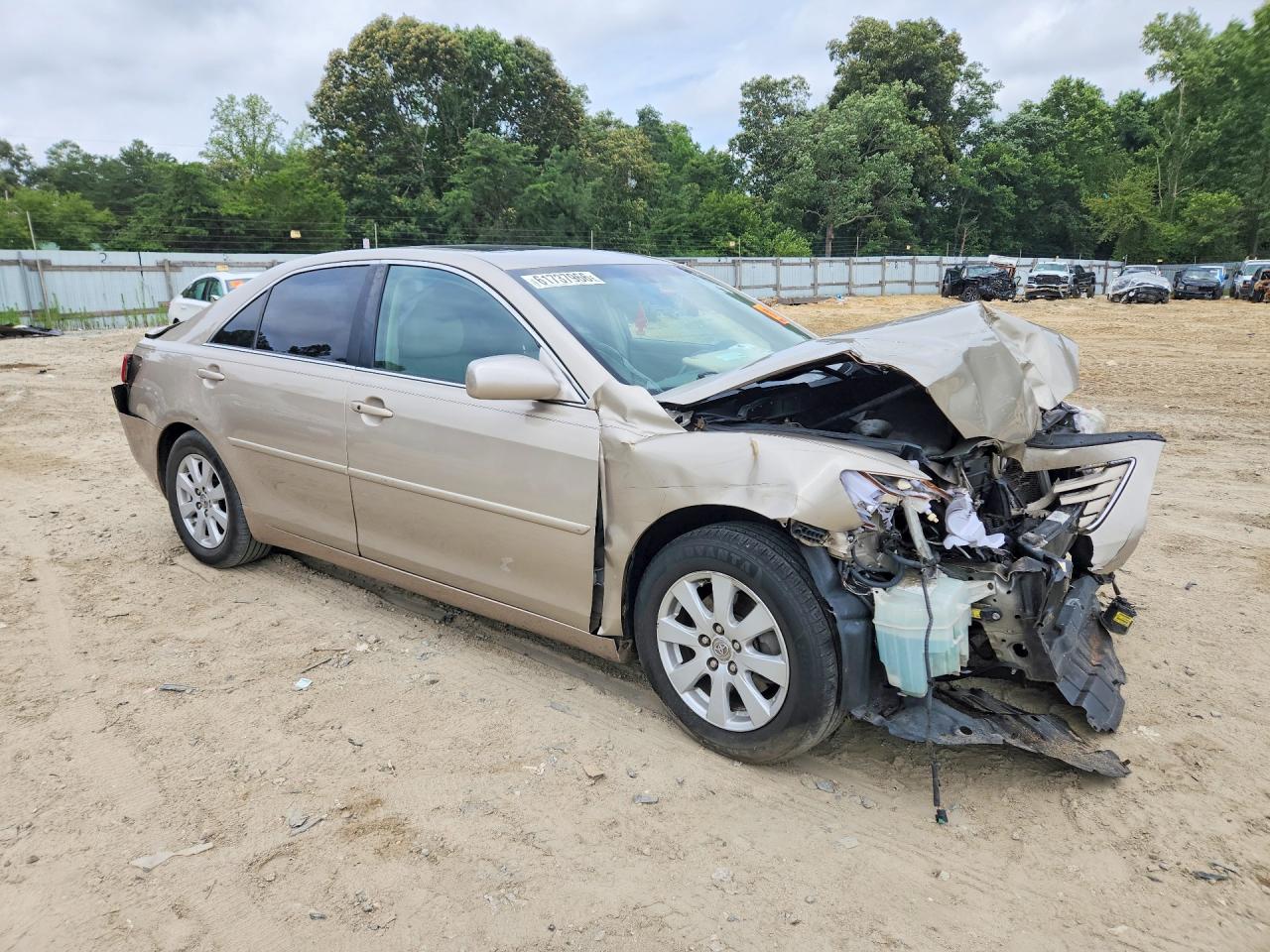 2007 Toyota Camry Xle V6 Gold vin: 4T1BK46K07U531099