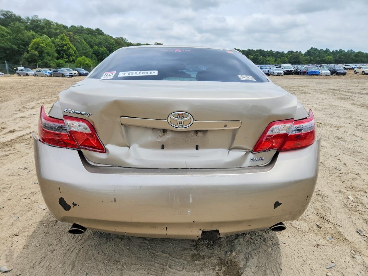 2007 Toyota Camry Xle V6 Gold vin: 4T1BK46K07U531099