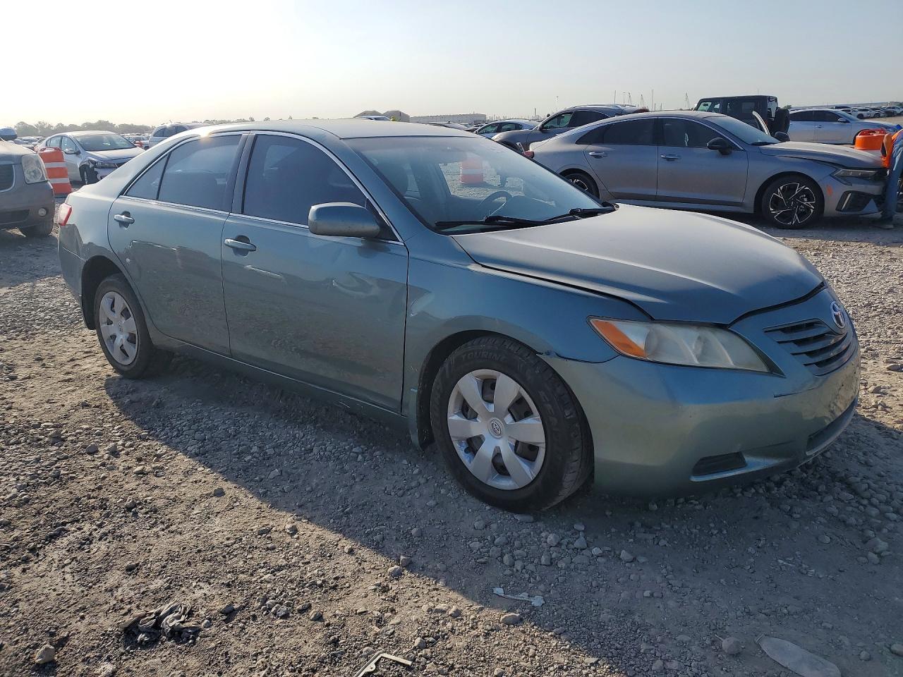 2007 Toyota Camry Le V6 Green vin: 4T1BK46K07U543916