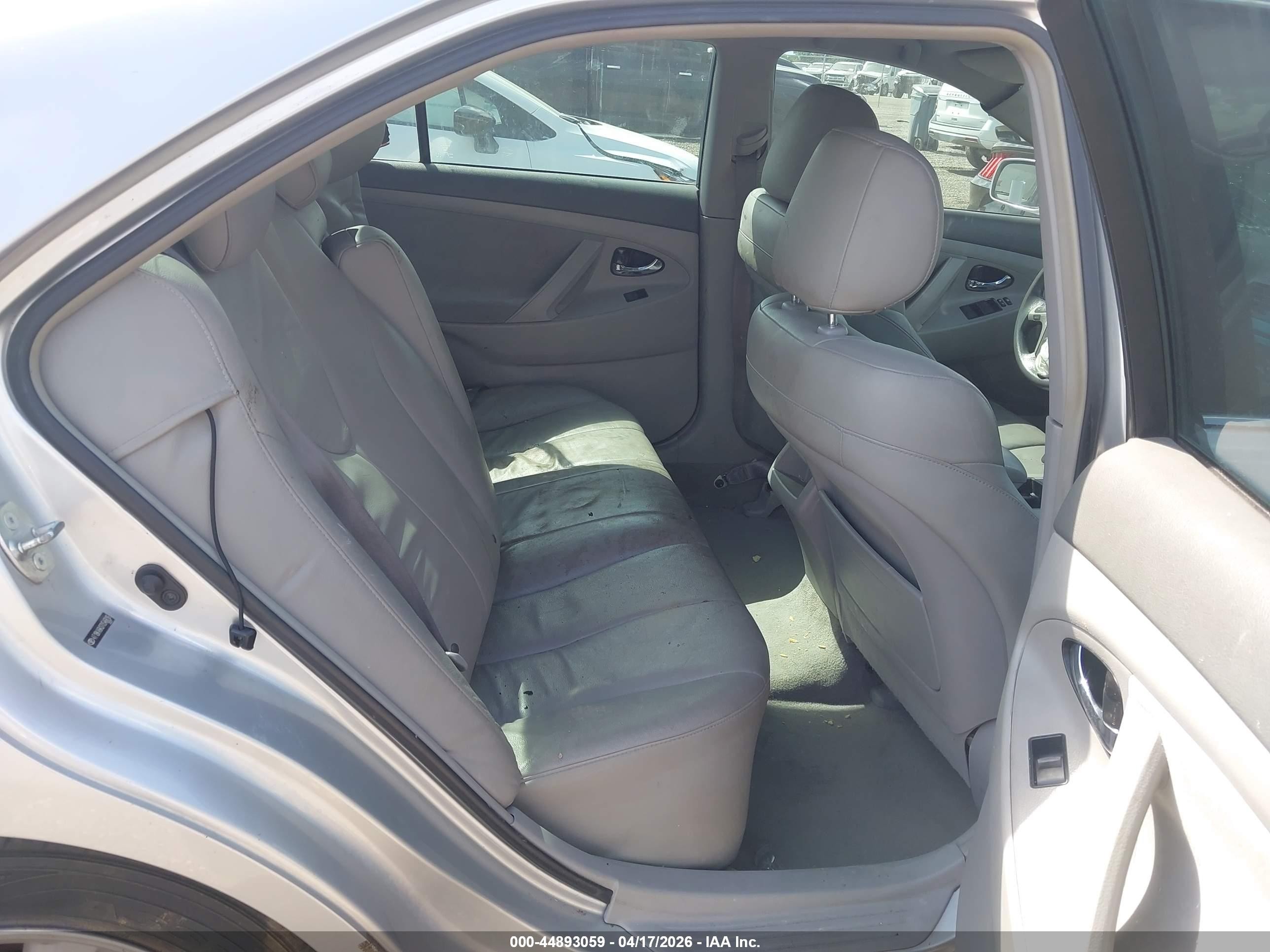2007 Toyota Camry Le V6 Silver vin: 4T1BK46K07U546816