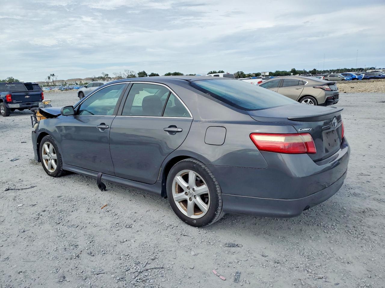 2007 Toyota Camry Se V6 Серый vin: 4T1BK46K07U548744